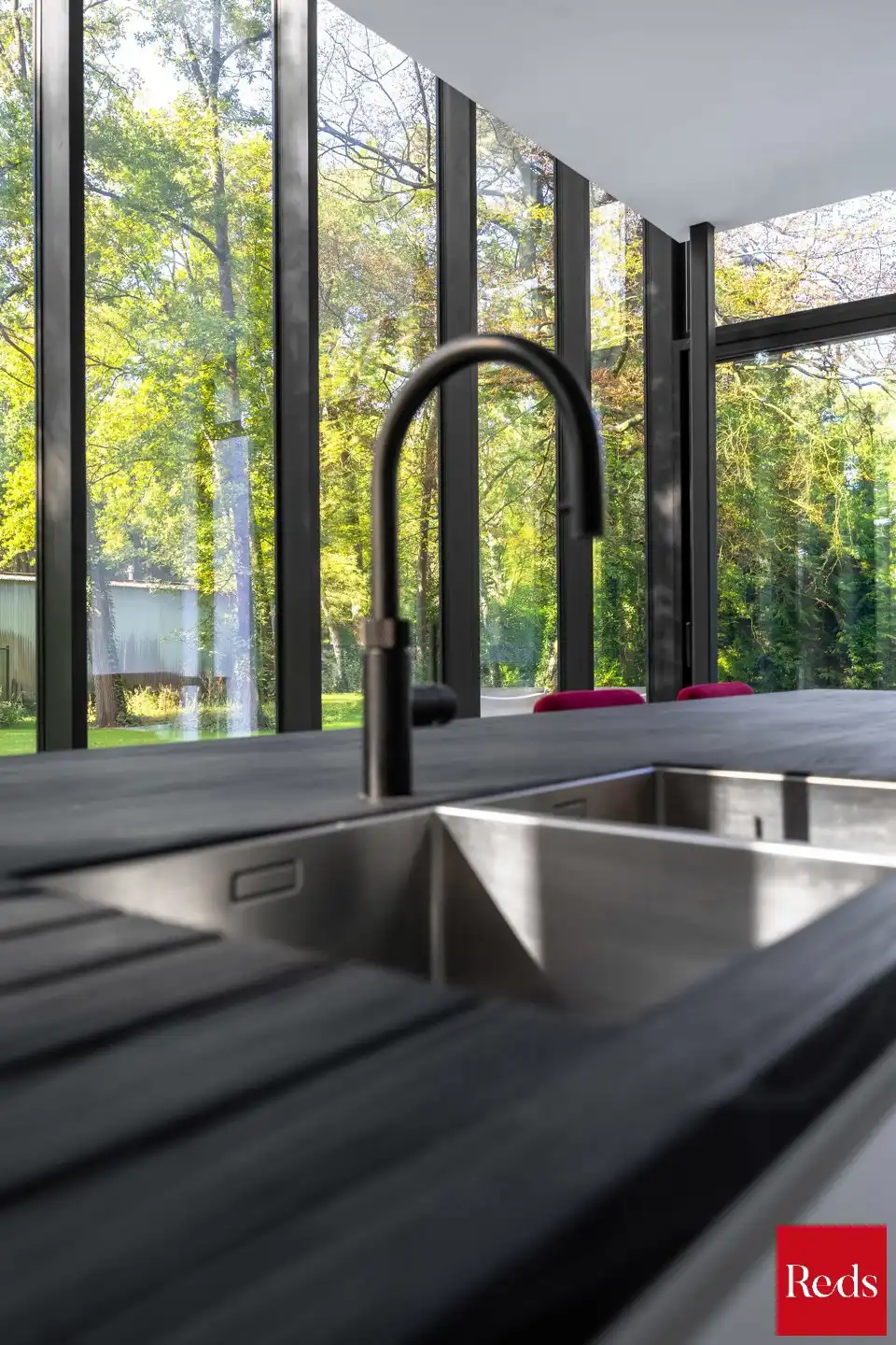 Luxe gerenoveerde villa (EPC A) op riant hoekperceel foto 21