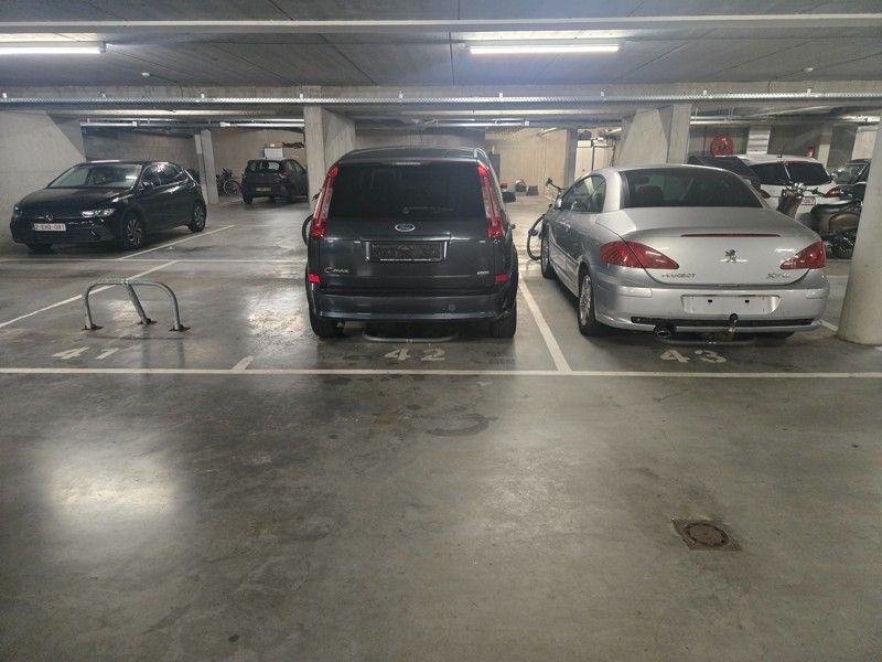 🚙 Te koop: Ondergrondse autostaanplaats (#41) in Vilvoorde📍 foto 4