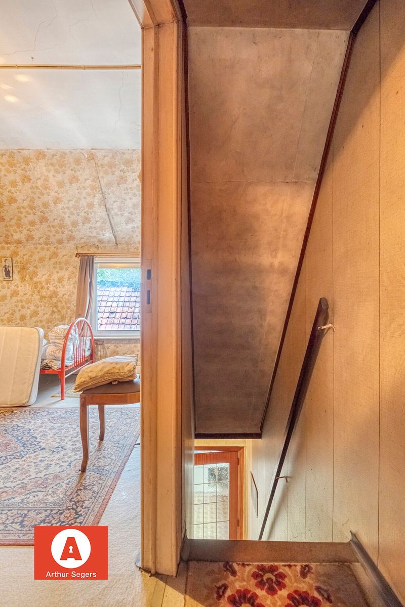 Te renoveren halfopen bebouwing, óók achteraan bereikbaar foto 13
