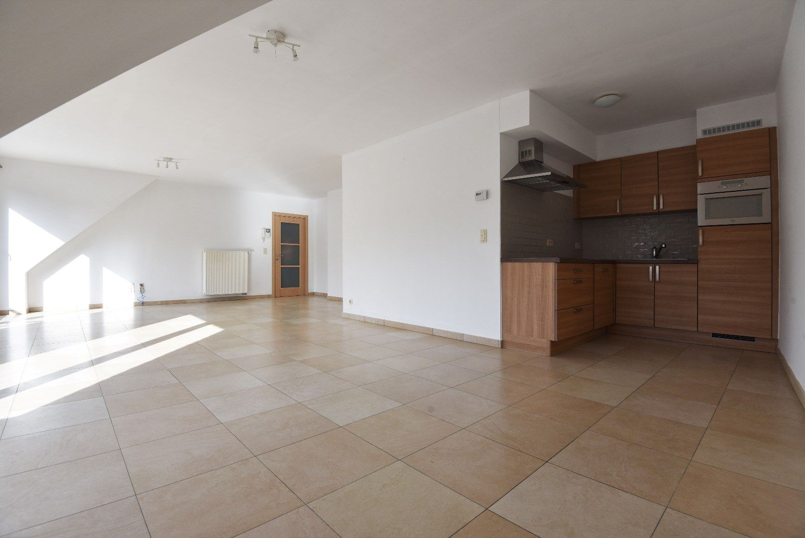 Ruim gezellig appartement 109 m²  te centrum Maldegem foto 1