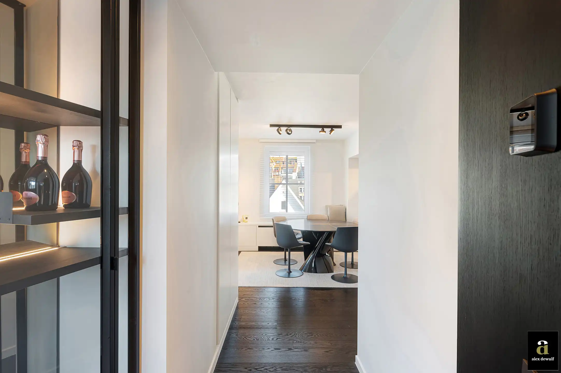 Unieke instapklare villa-penthouse van 298 m². foto 14