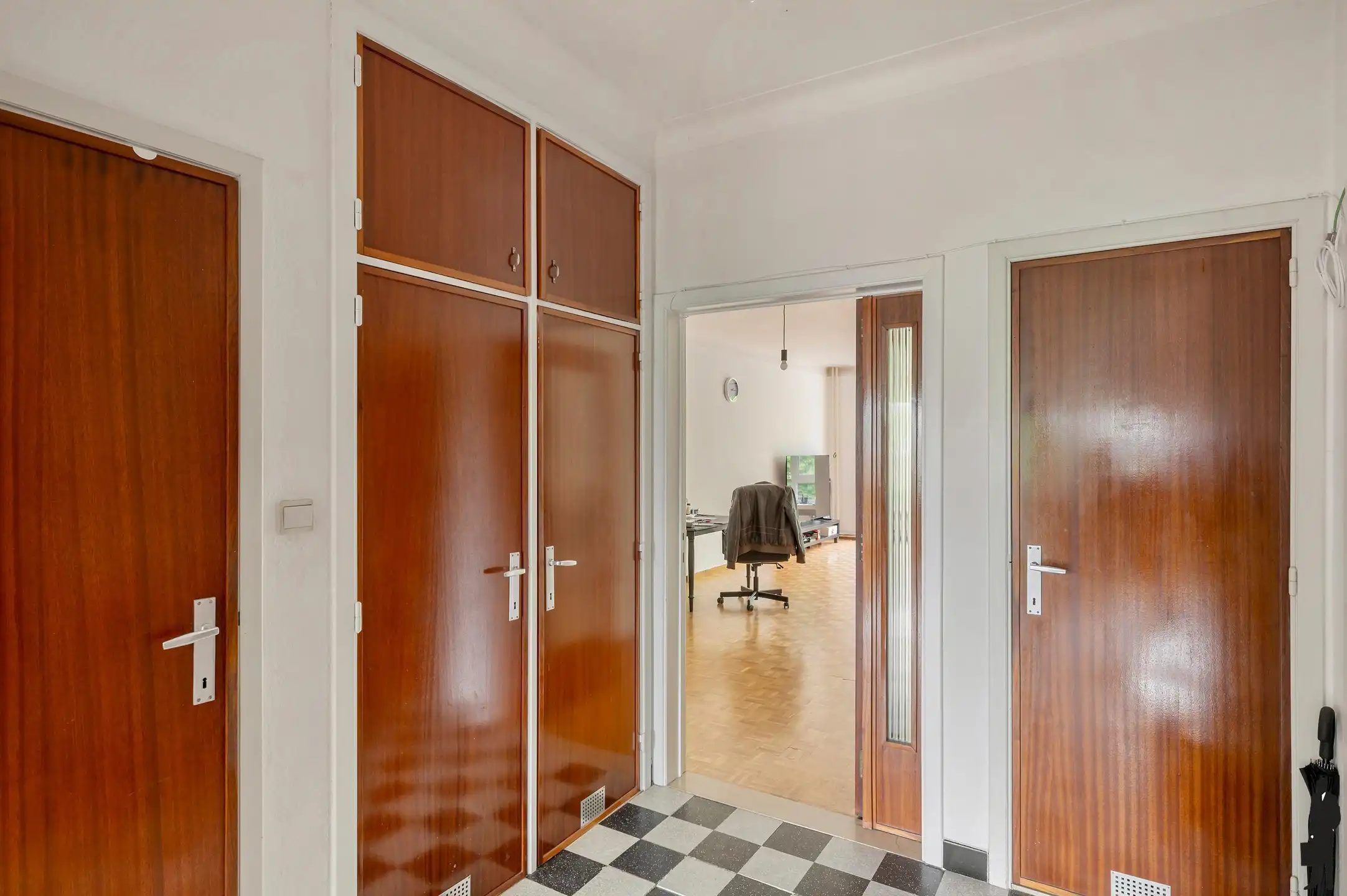 Ruim en lichtrijk appartement met groen uitzicht op toplocatie foto 7