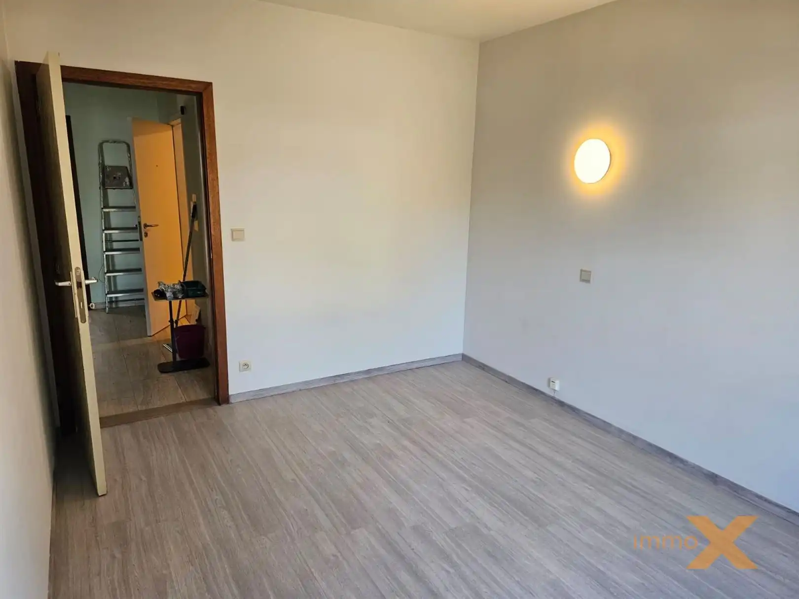 RUIM 2 SLPK APPARTEMENT MET GARAGE EN GROTE ZOLDER foto 16