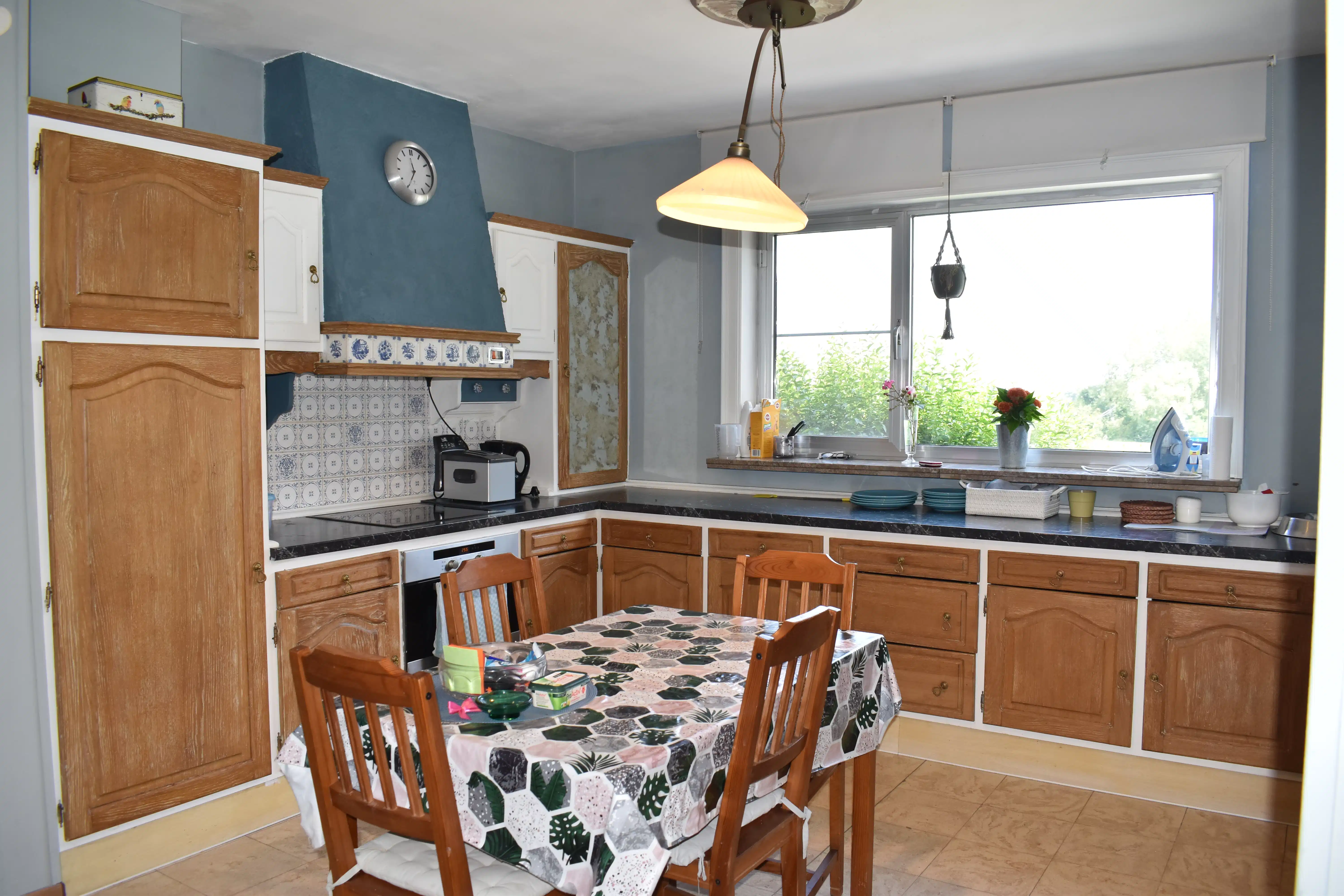 Ruime karaktervolle woning met 5 slaapkamers foto 7