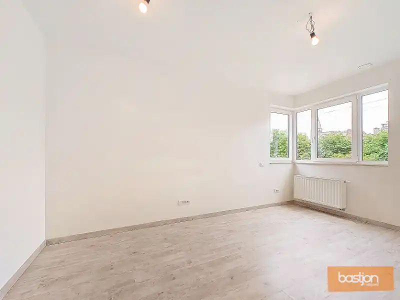 Energiezuinige woning met tuin (EPC A) te Kortrijk foto 5