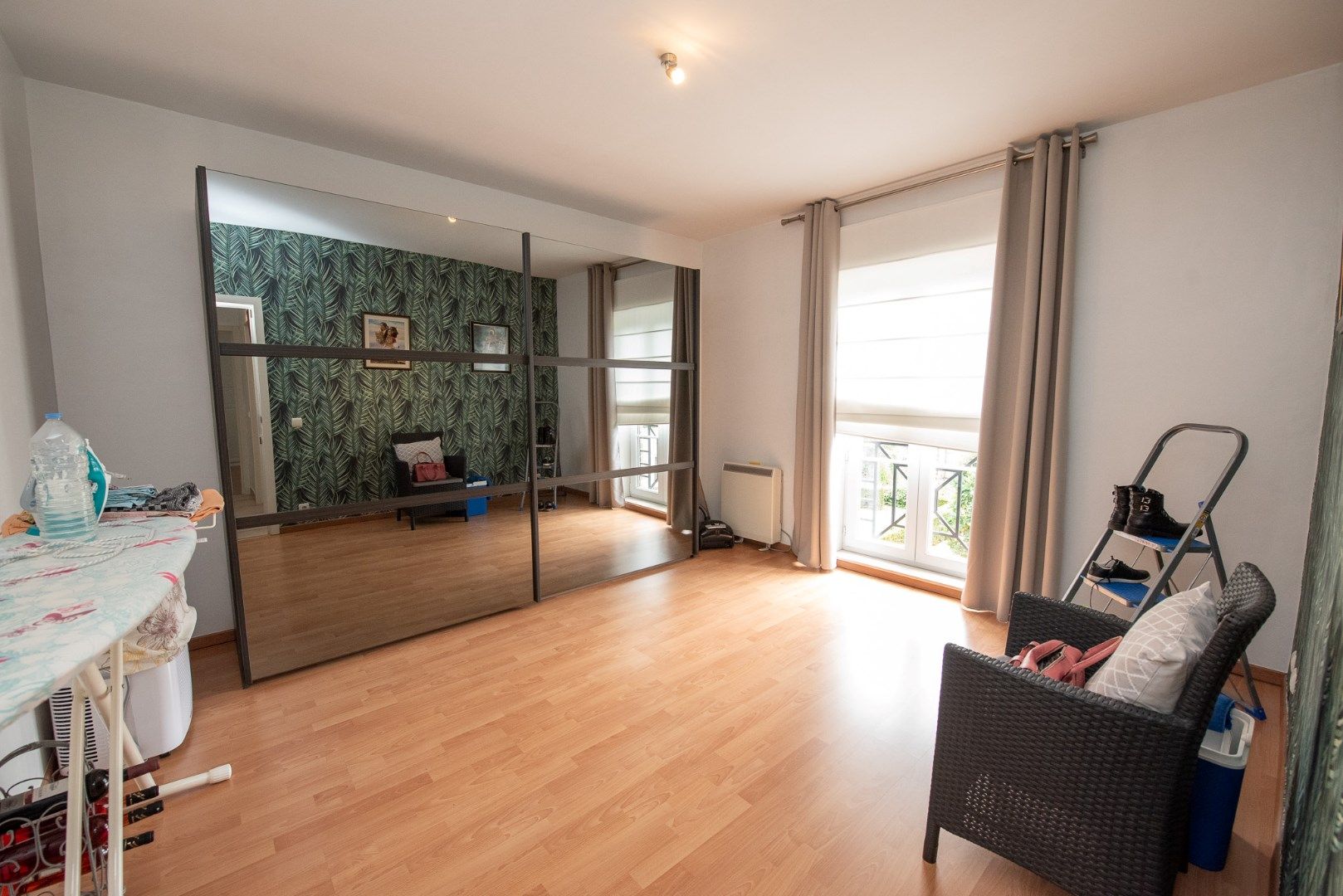Ruim en perfect onderhouden appartement TE HUUR in centrum Oeselgem foto 9