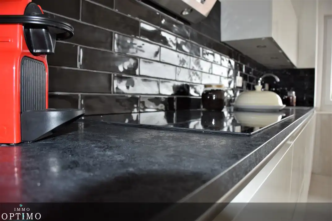 Appartement met 3slaapkamers + berging in kelder + afzonderlijke garage te Houthalen-Helchteren foto 4