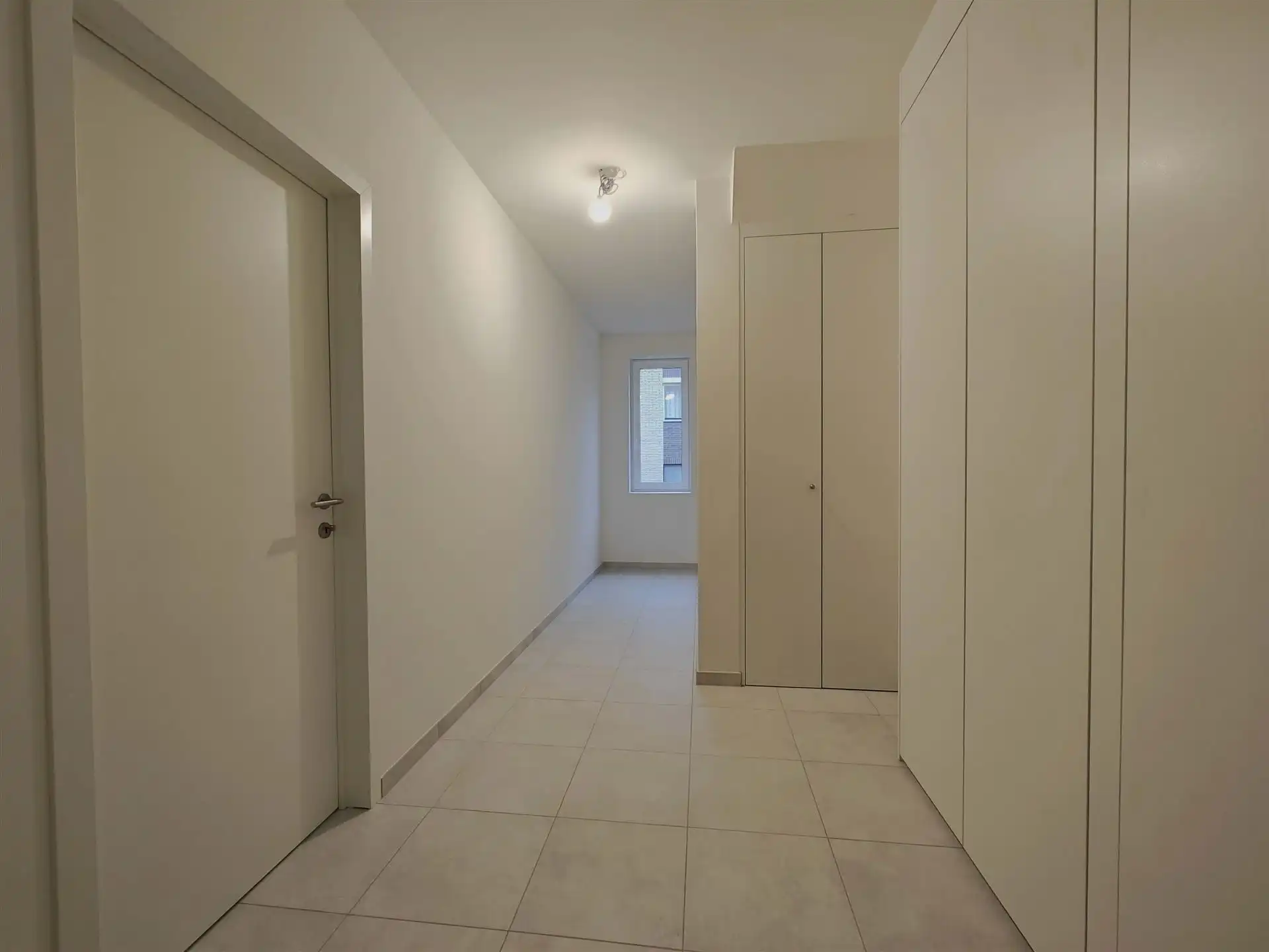 Nieuwbouwwoning te vucht met 3 slaapkamers foto 3