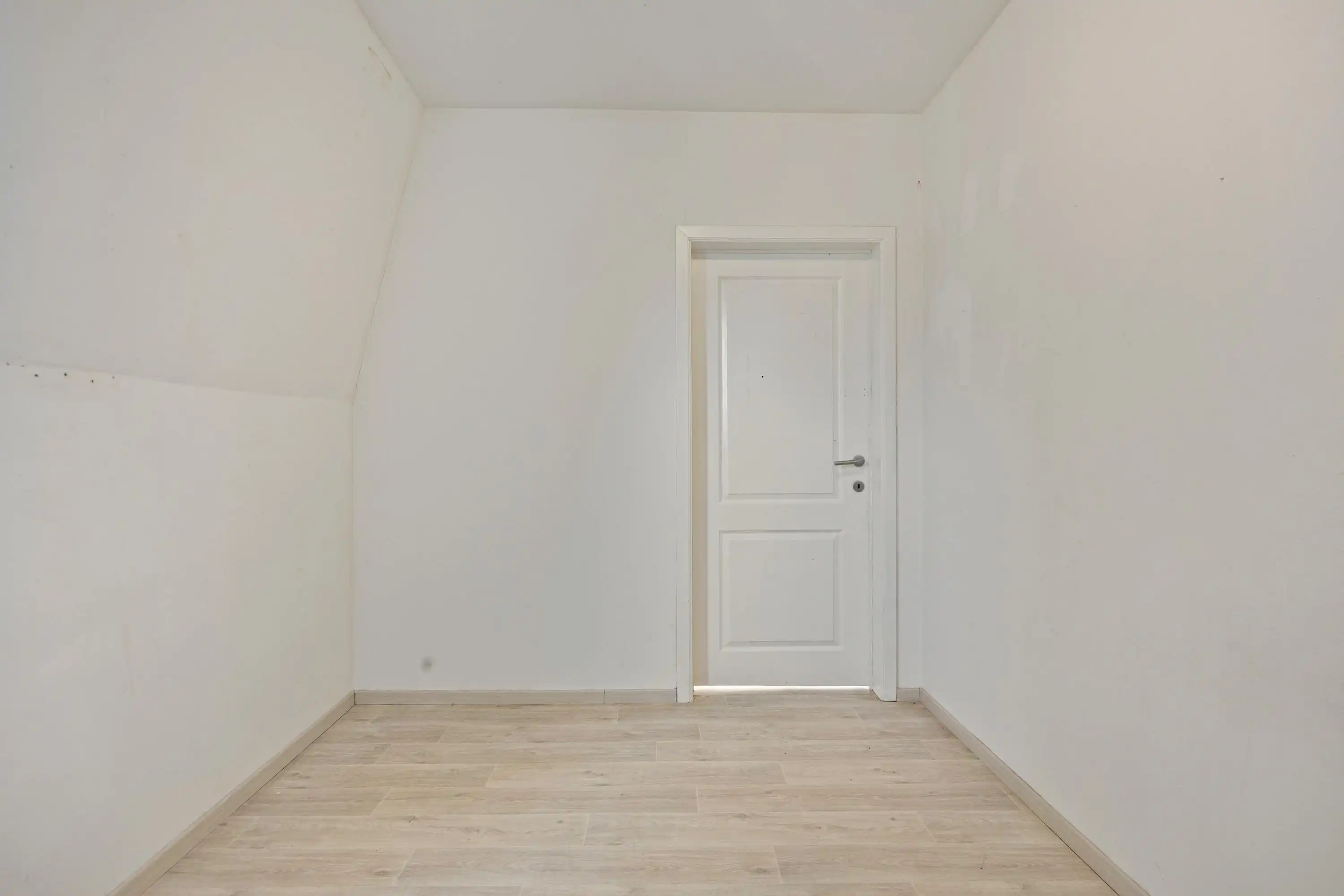 Appartement met 1 slaapkamer te koop in Deurne!  foto 6