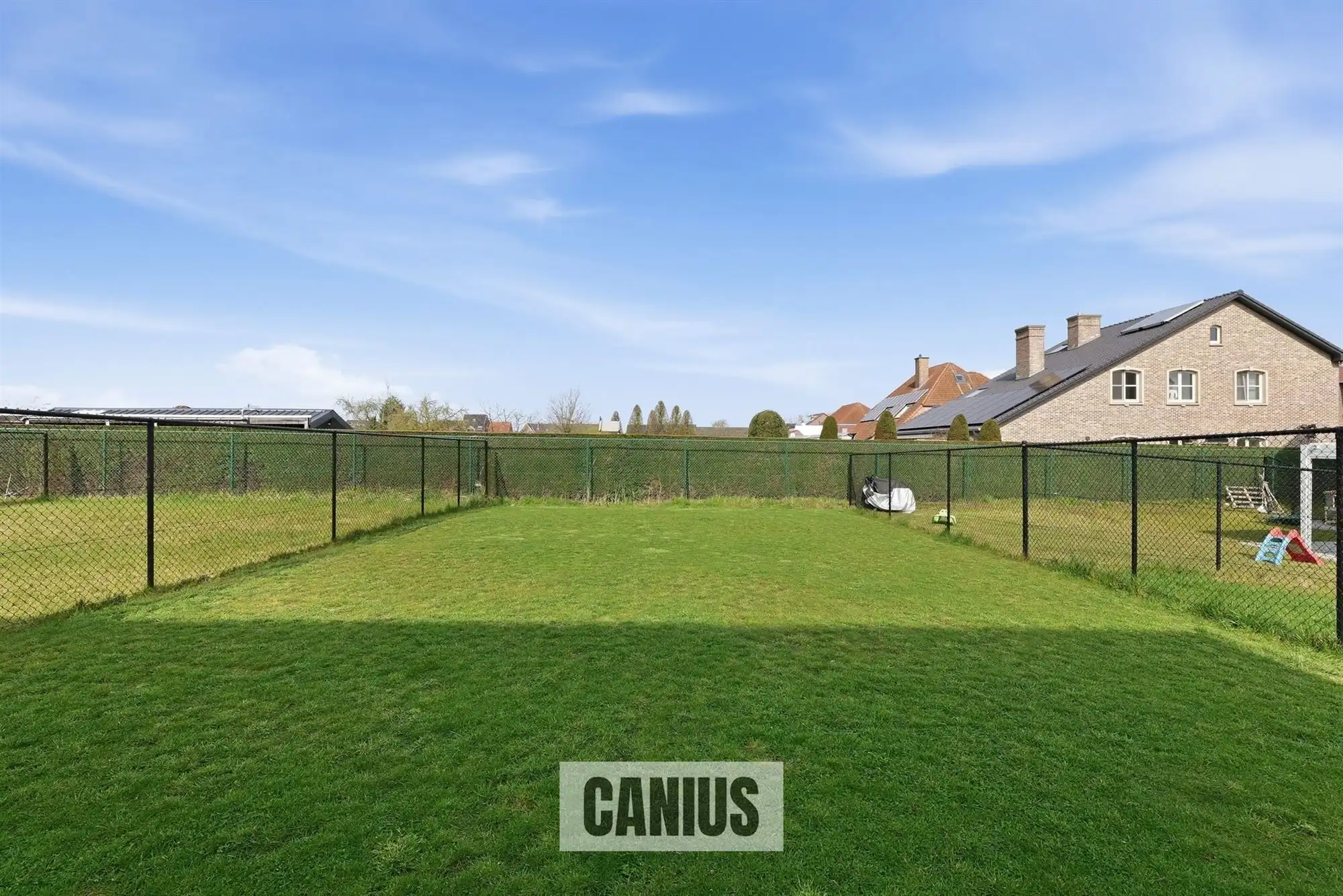 INSTAPKLARE WONING MET 3 SLKS & TUIN foto 16