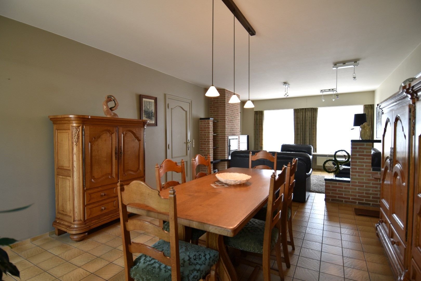 Instapklare HOB met 3 slaapkamers, garage, zolder op een perceel van 1329 m² te Sint-Eloois-Winkel foto 5