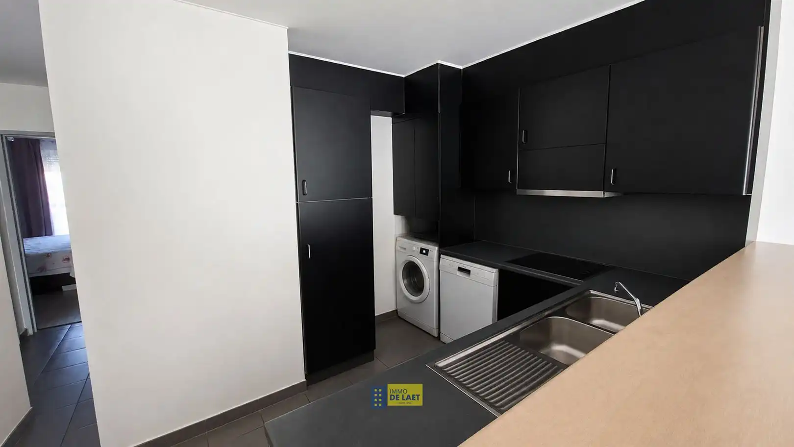 Appartement op de 3de verdieping met 2 slpks + garage foto 3