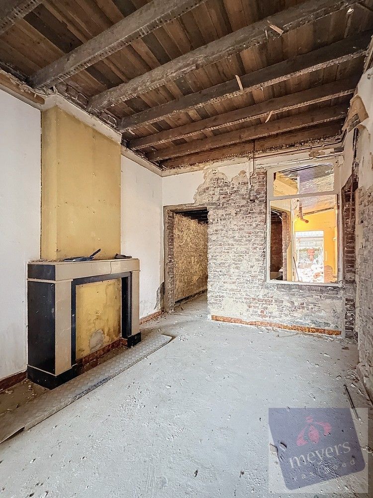 Te renoveren woning met goedgekeurde plannen – Hasselt foto 6