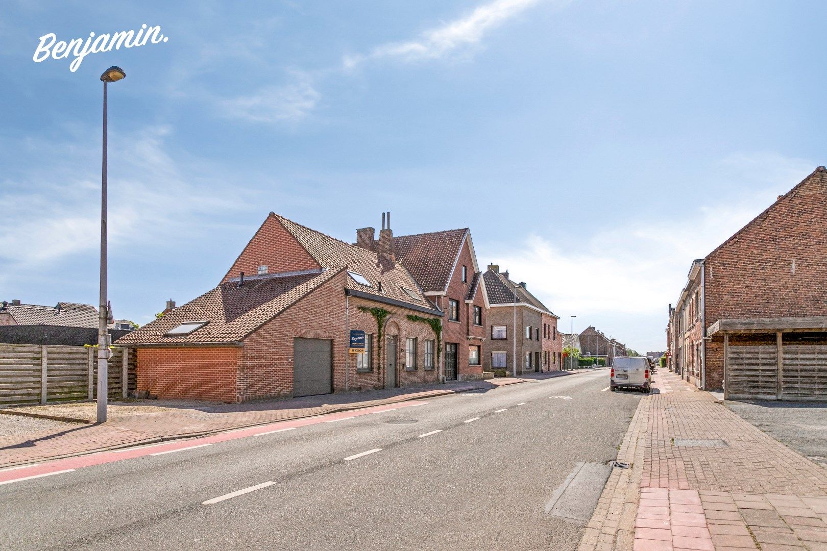 Ruime halfopen woning met 4 slaapkamers, zonnige tuin en grote garage in Wervik foto 16