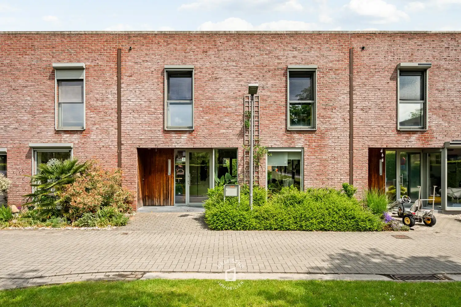 RUSTIG GELEGEN ENERGIEZUINIGE WONING 4 SLPK. INCLUSIEF GARAGEBOX foto 19