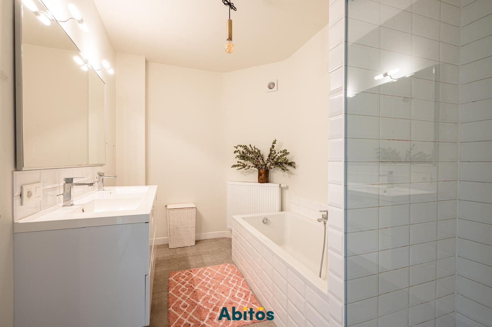 Ruim duplexappartement met 3 slaapkamers nabij Gent-Dampoort foto 13