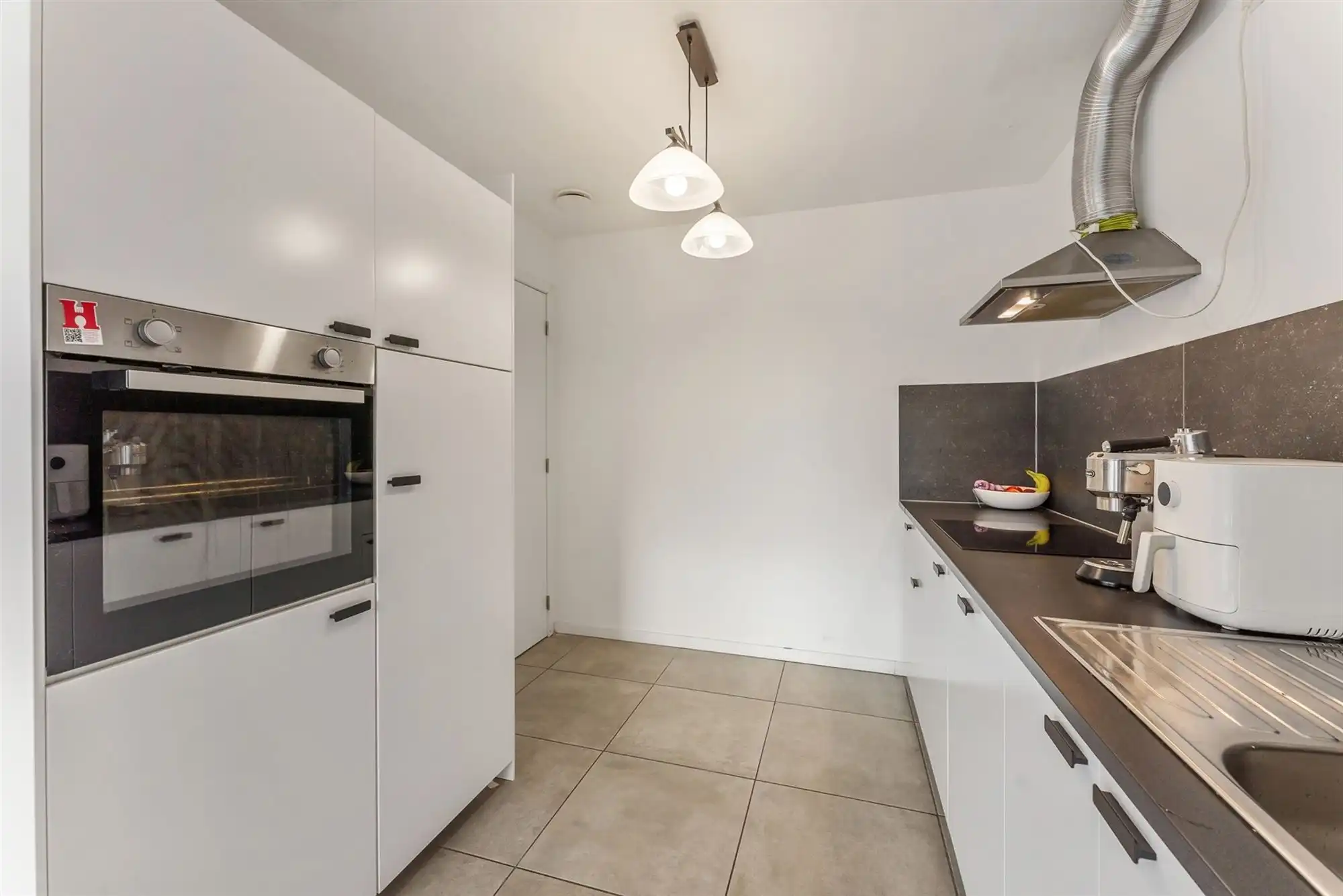 RUIM RECENT APPARTEMENT (2023) MET 2 SLAAPKAMERS TE KORSPEL foto 14