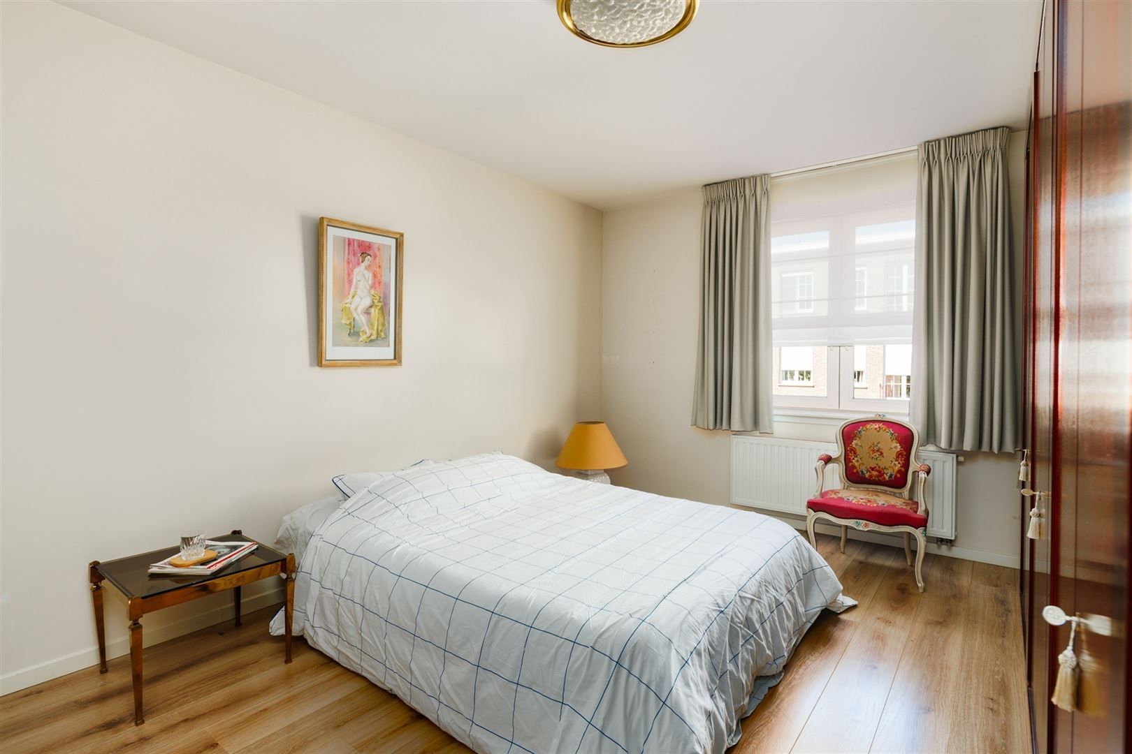 Instapklaar appartement met groot terras en autostaanplaats foto 10