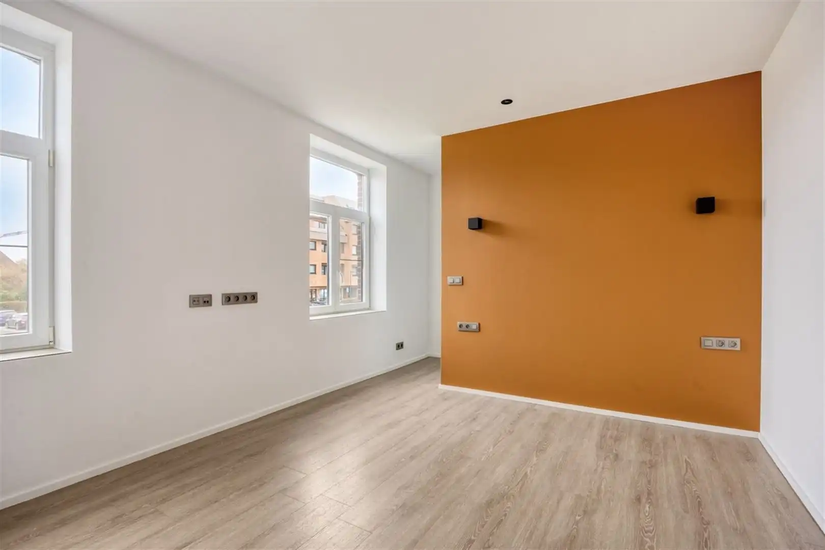 TE KOOP: Gesloten bebouwing met 3 slaapkamers te Kuringen! foto 20