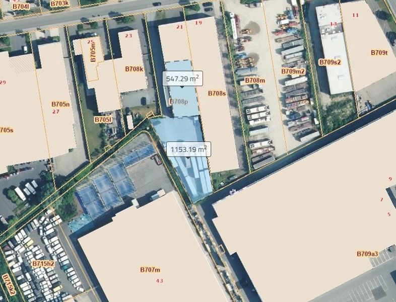 Magazijn van 500m² met bijkomend terrein van 1000m² in het Pareinpark foto 9