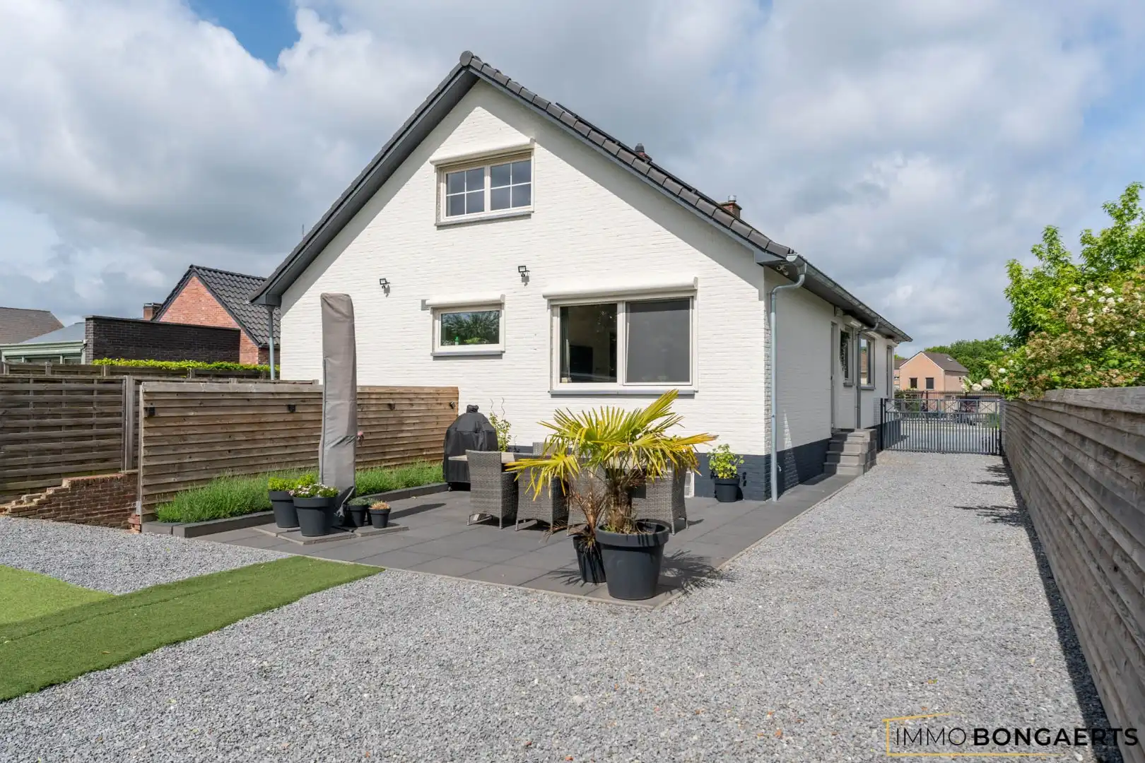 Rustig gelegen gerenoveerde gezinswoning  foto 33