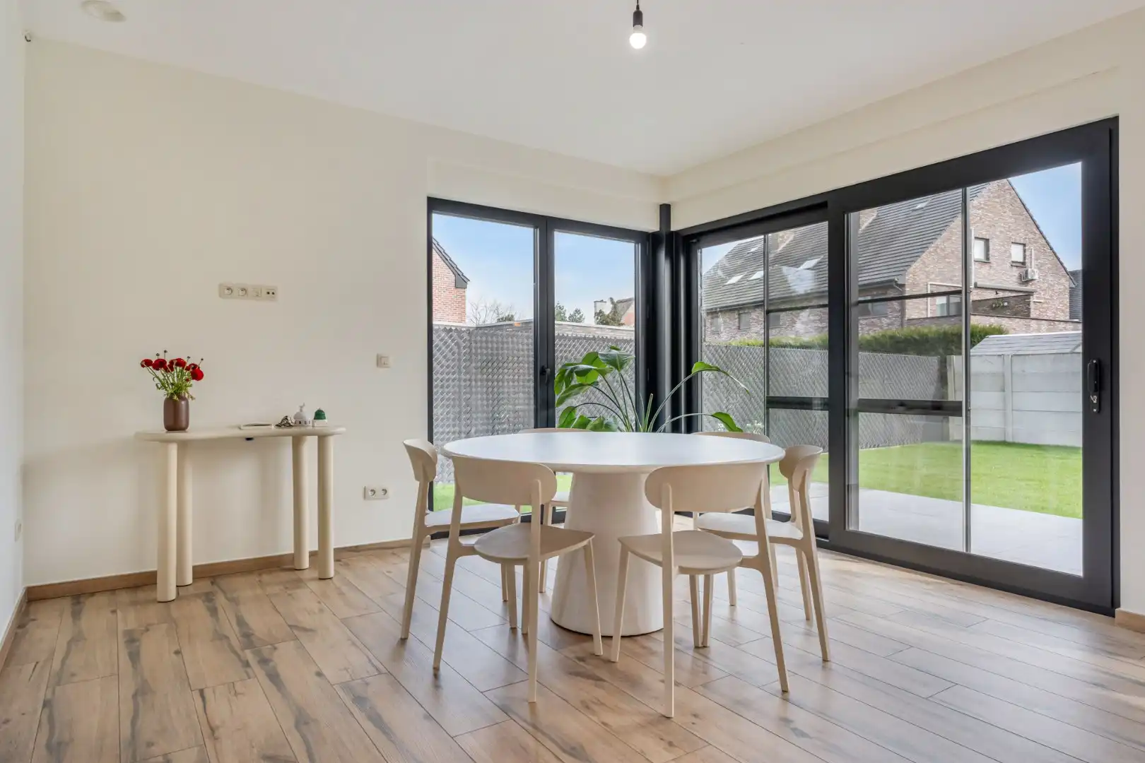 UNIEK VASTGOEDAANBOD! Kwaliteitsvolle pastorijwoning met duurzame technieken en uitzonderlijk wooncomfort foto 18