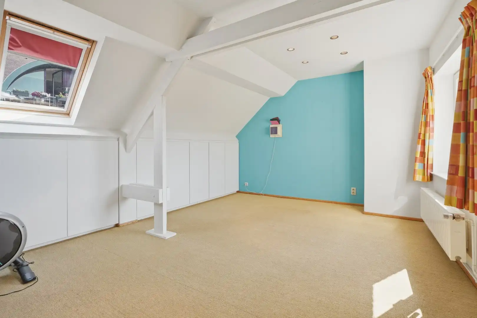 Multifunctionele woning met handelsruimte in hartje Veurne. foto 22