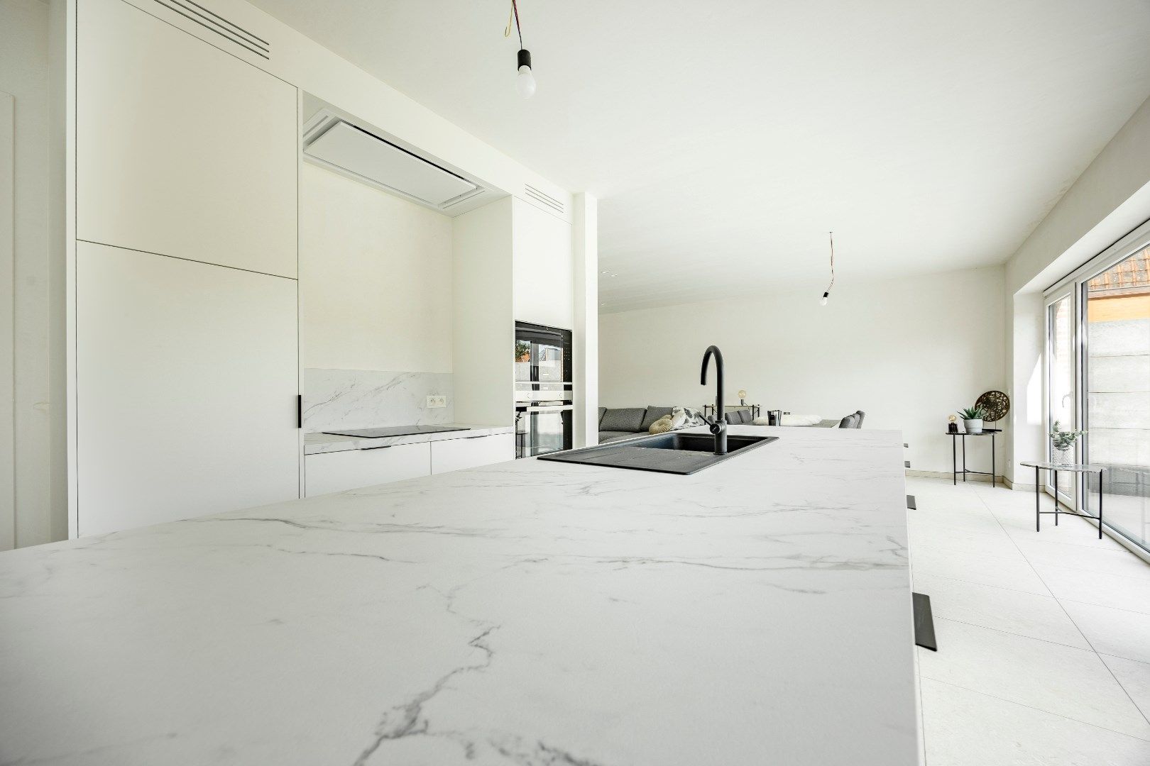 Ruime nieuwbouwwoning met 4 slaapkamers, tuin en inpandige garage in Avelgem. foto 7