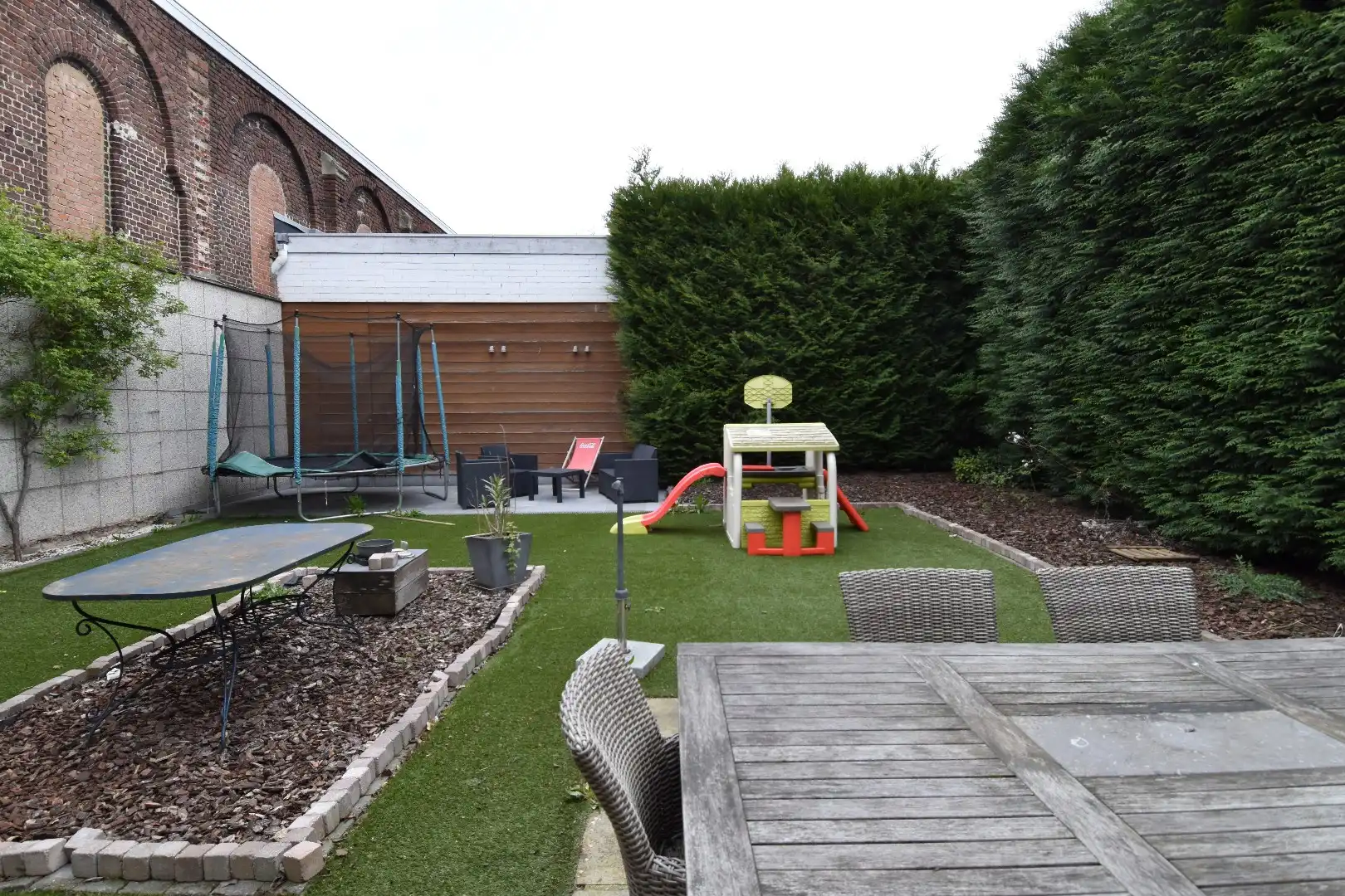 Verzorgde gezinswoning met 3 slaapkamers, tuin en polyvalente/handelsruimte te koop nabij centrum Bissegem foto 13