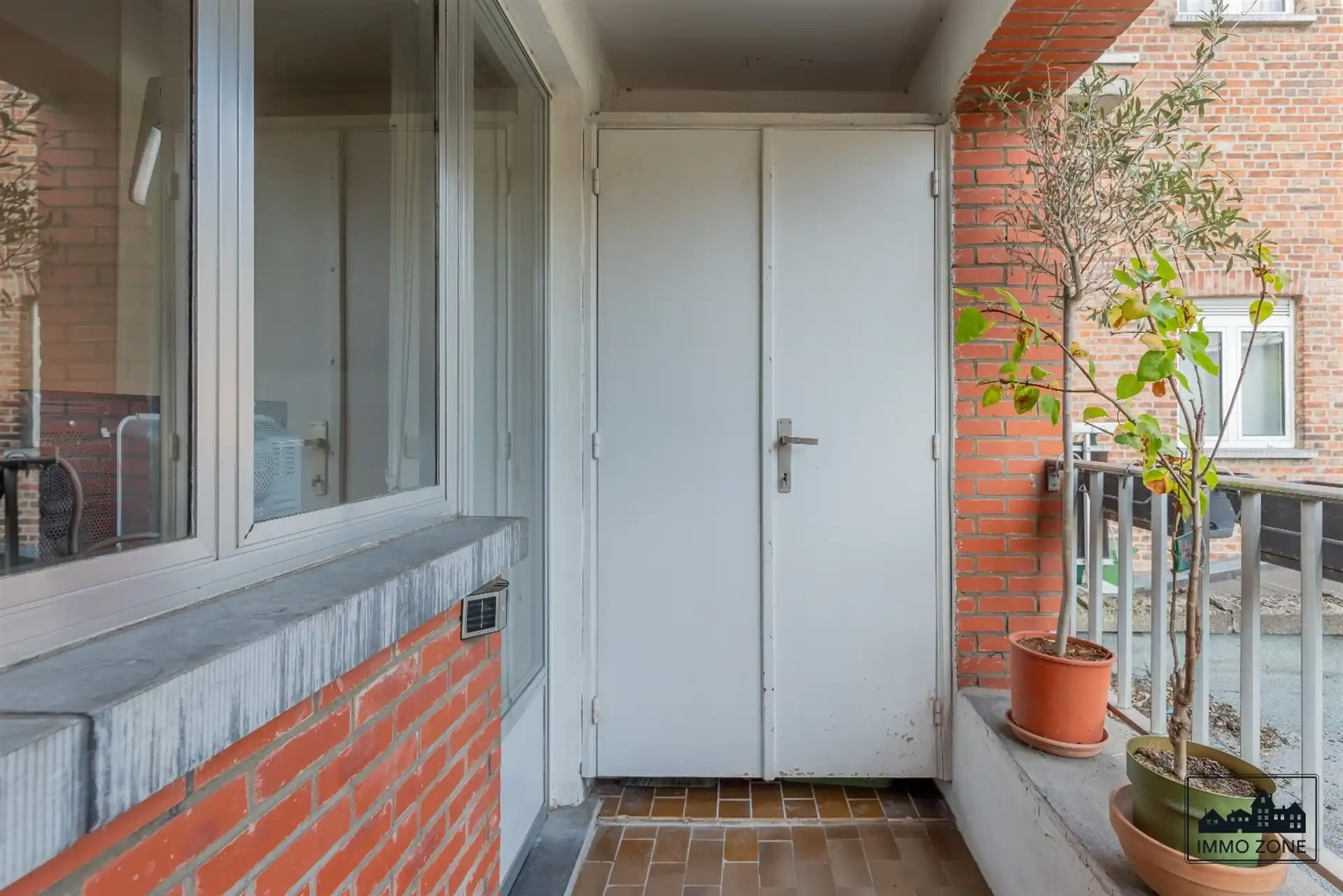 Gunstig gelegen 2 slaapkamer appartement met terras. foto 13