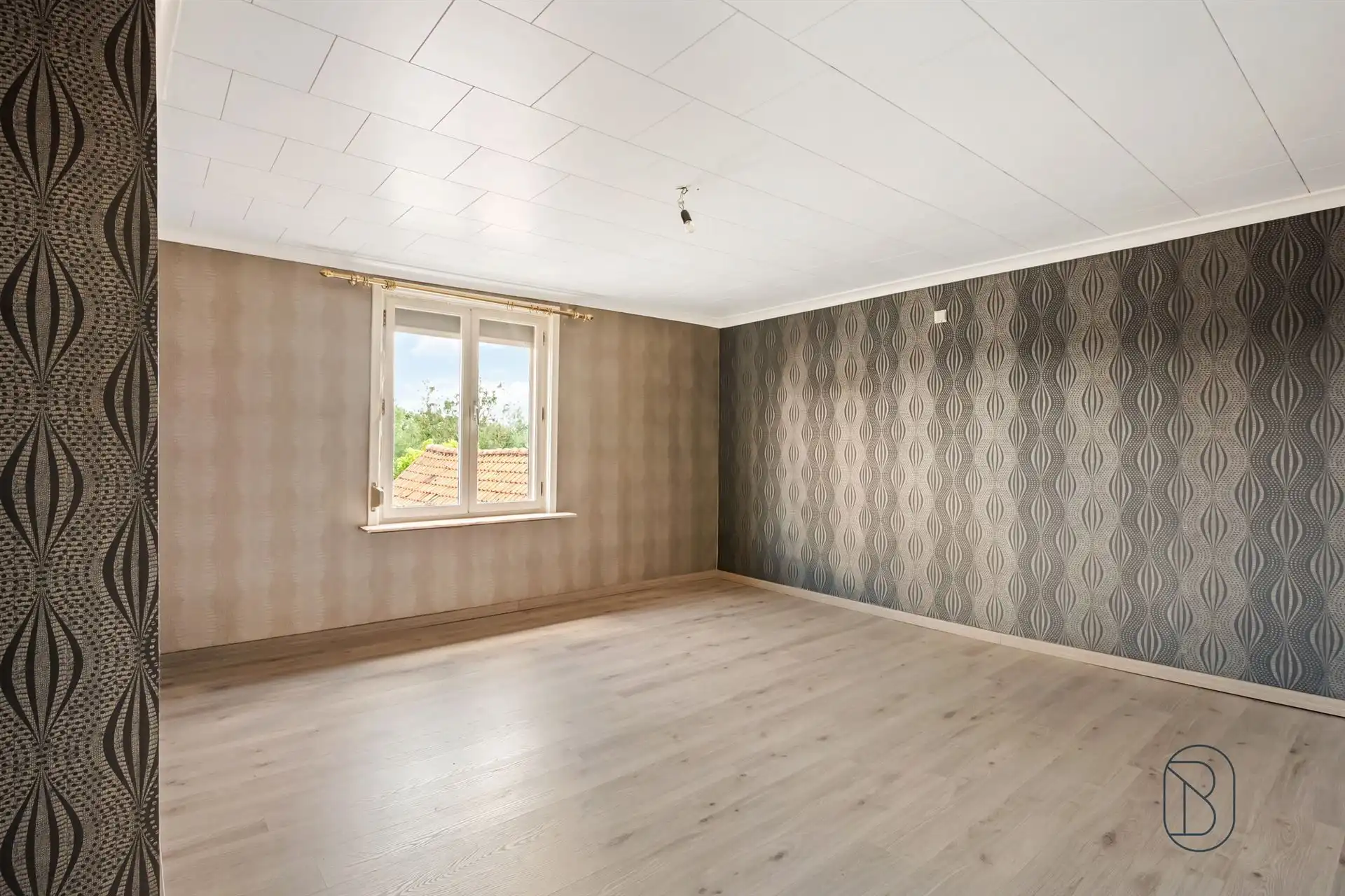 Ruime gezinswoning met 3 slpk, tuin en garage foto 17