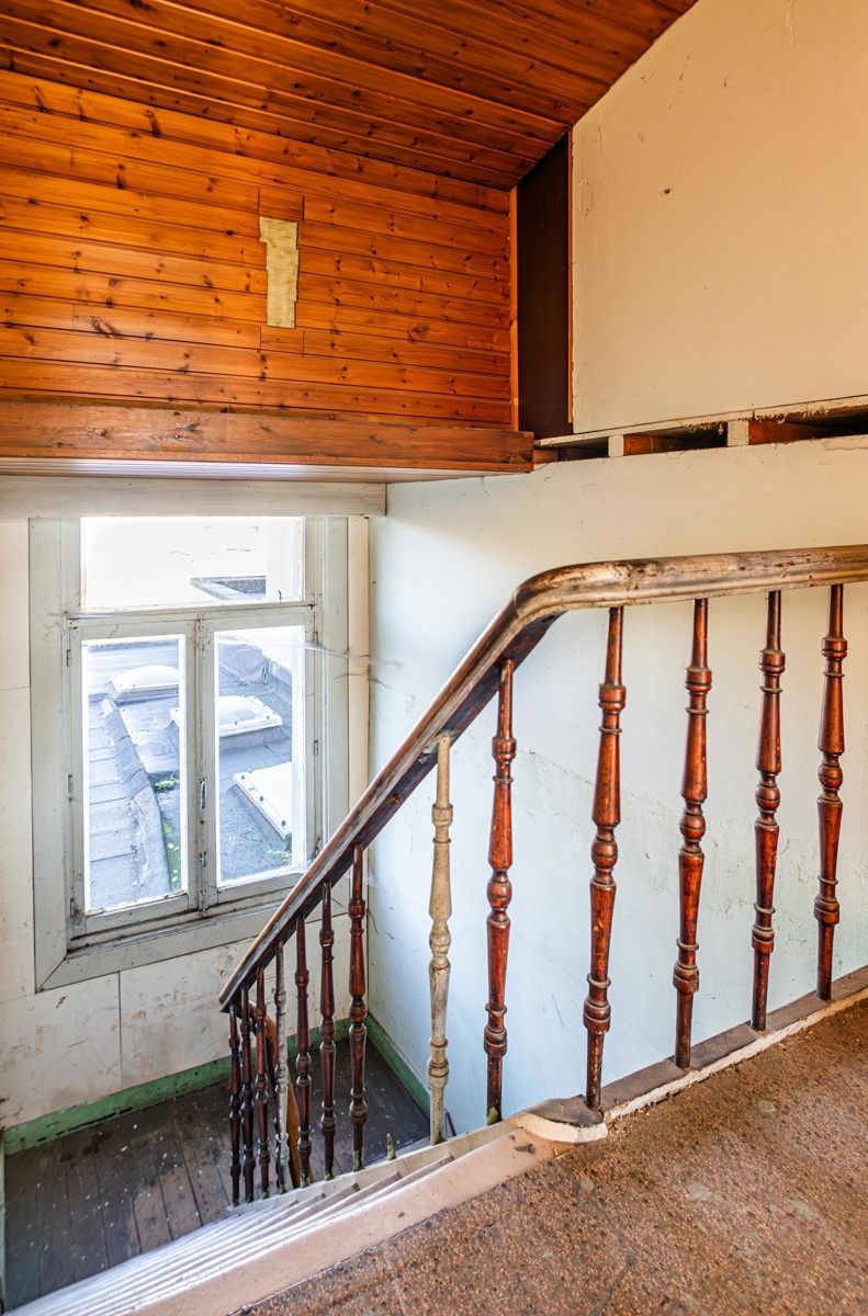 Renovatieproject op ruim perceel foto 23