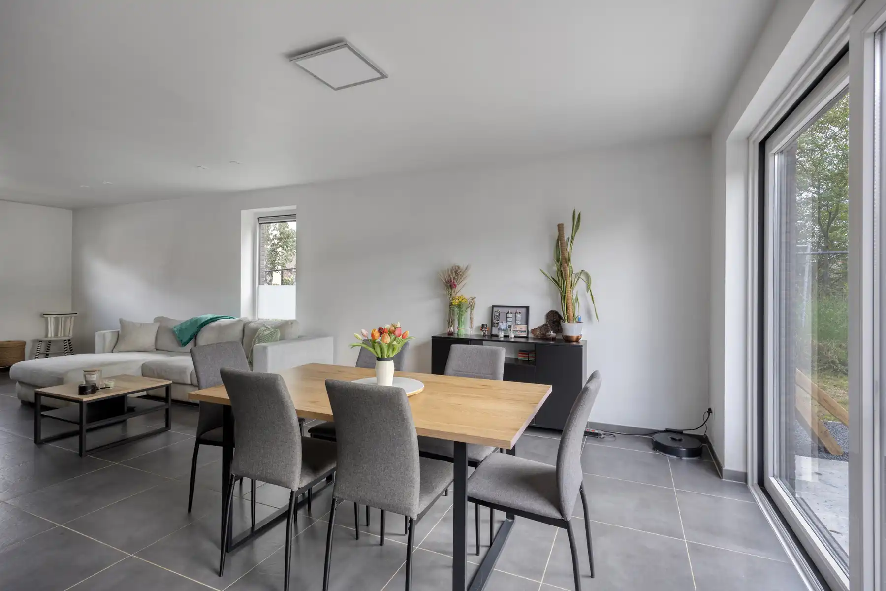 Recente en goed onderhouden woning met 3 slaapkamers foto 10