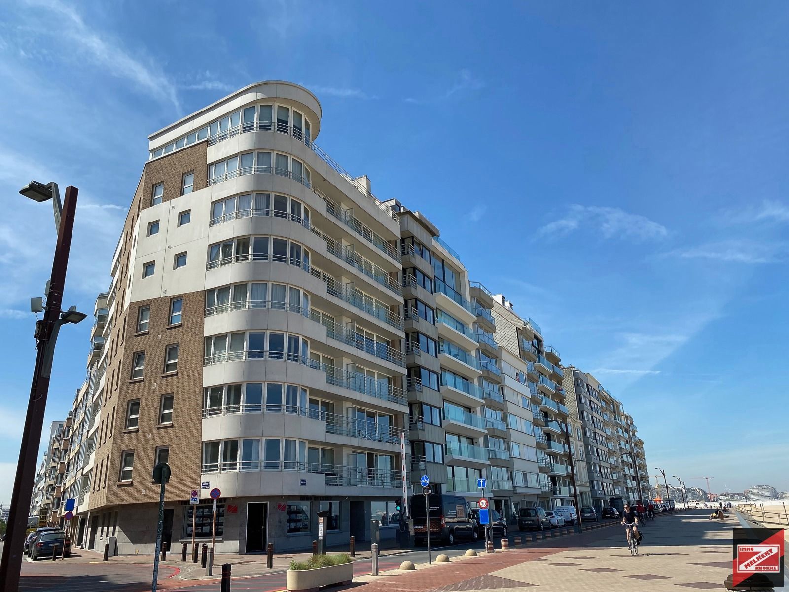 Appartement te koop Zeedijk-Knokke 631/82 - 8300 Knokke-Heist