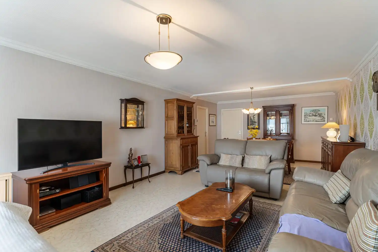 Opbrengsteigendom in het hartje van Houthalen centrum! (8 entiteiten) foto 5