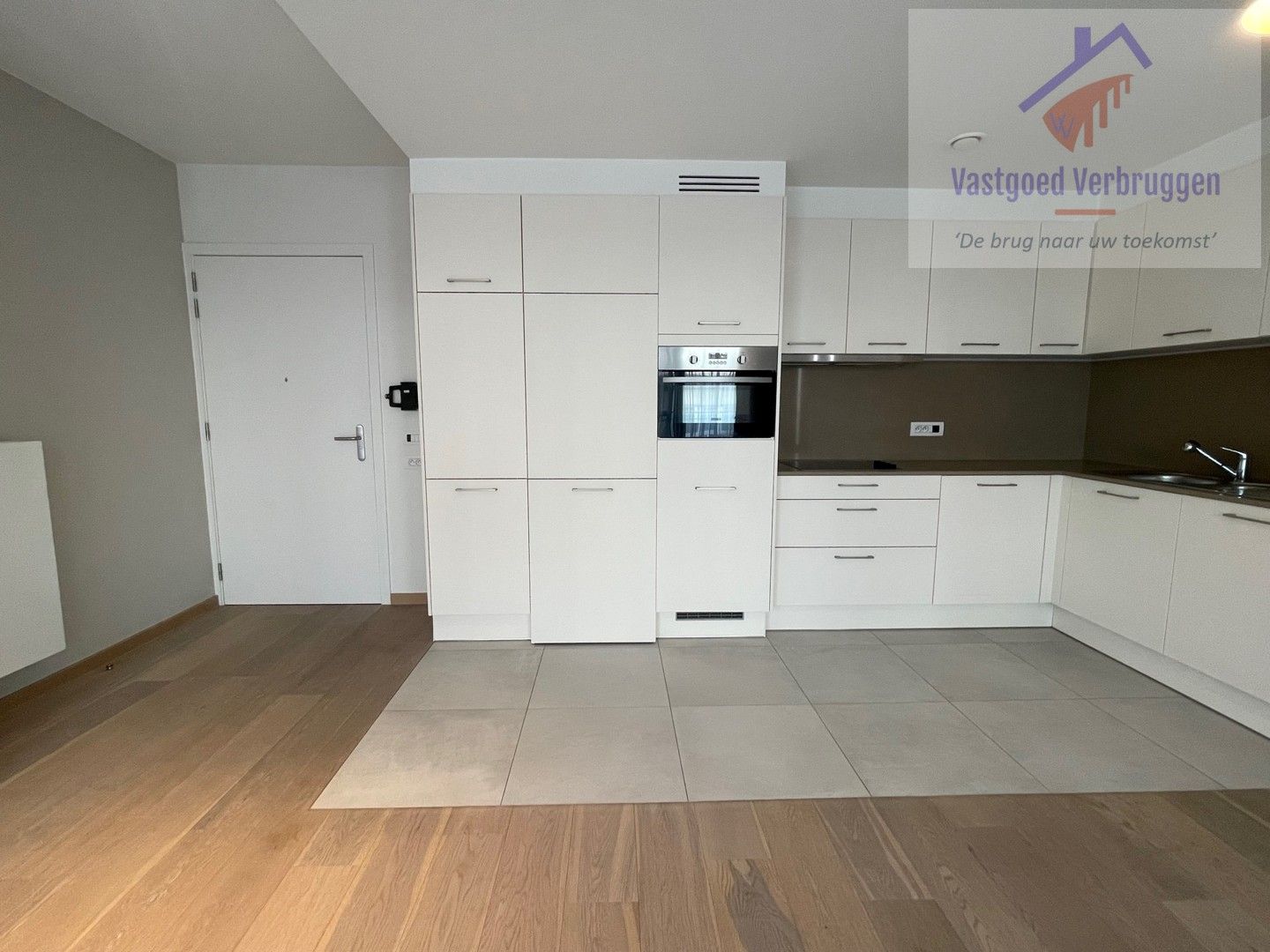 Moderne assistentieflat op toplocatie in centrum Aalst foto 3