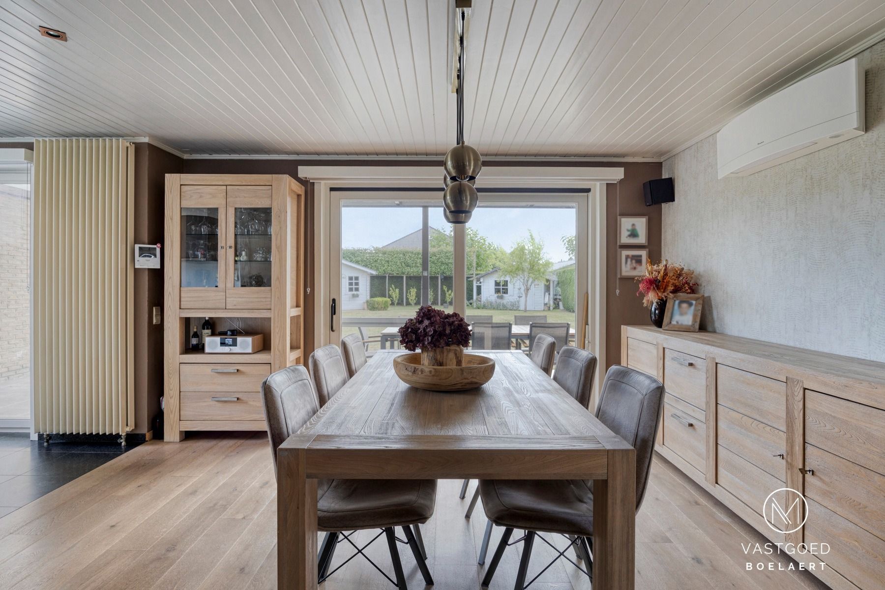 Ruime instapklare villa met sauna en dubbele garage. foto 6