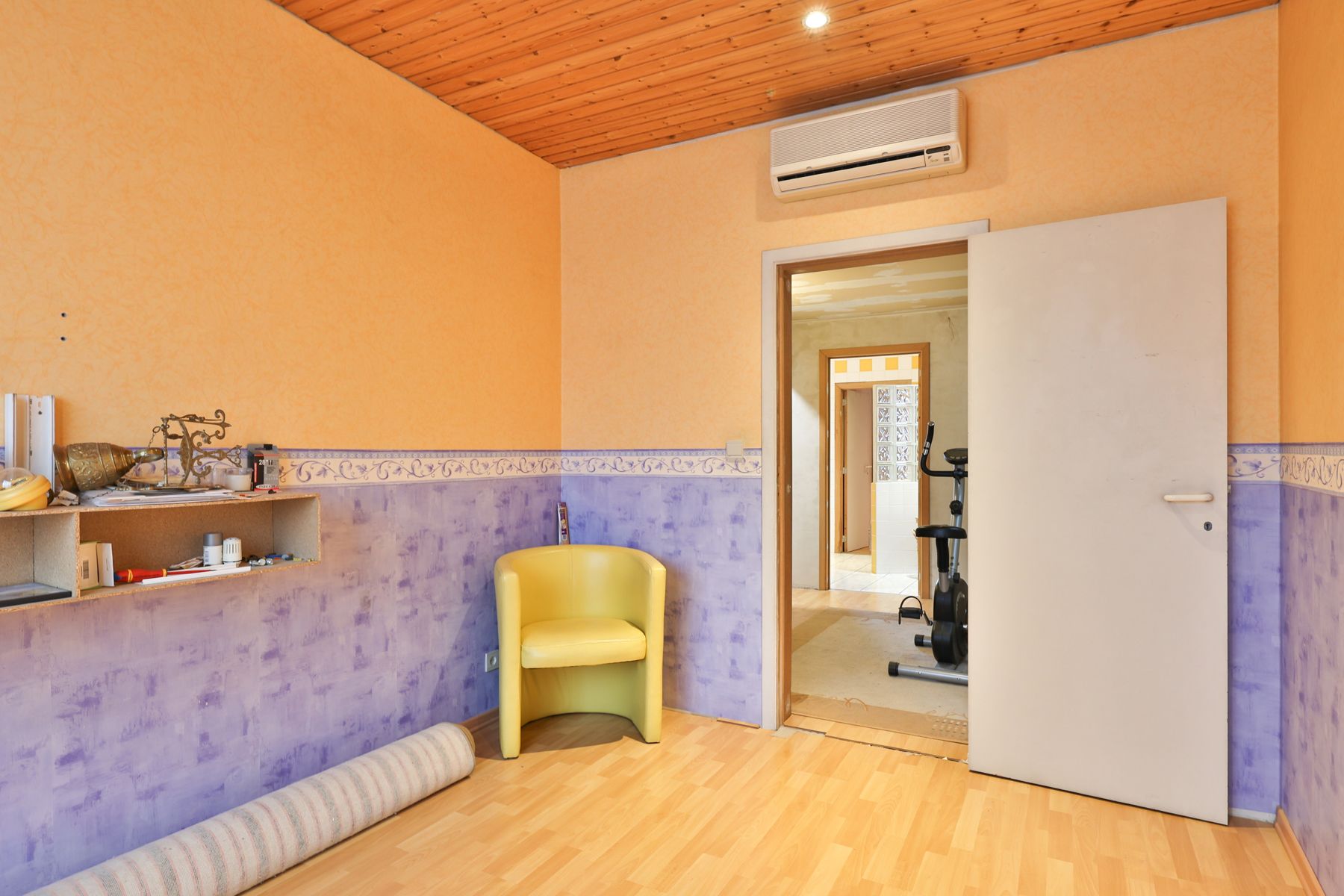 Veelzijdige meergezinswoning met massa’s potentieel foto 16