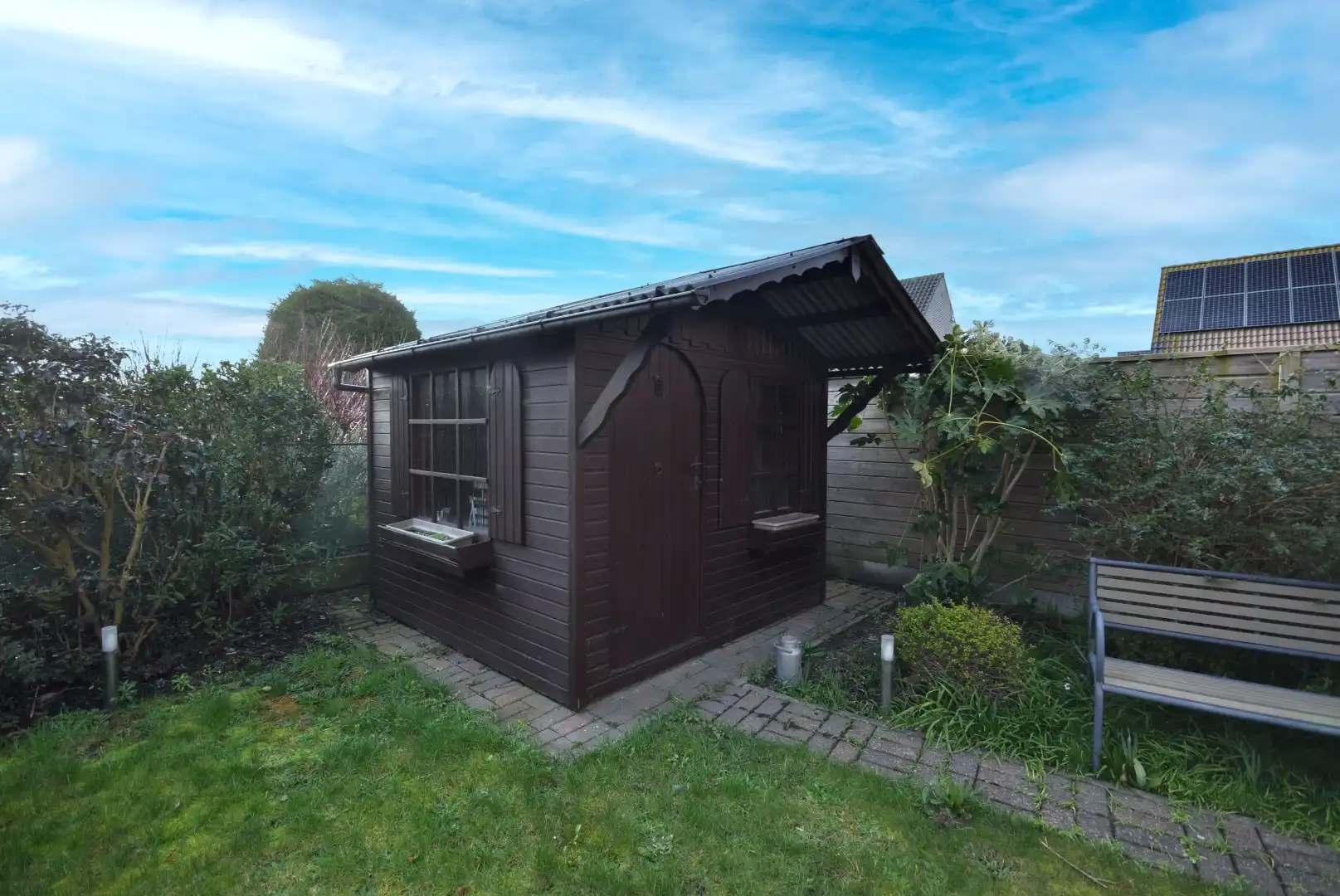 Recent gerenoveerde woning met drie slaapkamers en tuin  foto 13