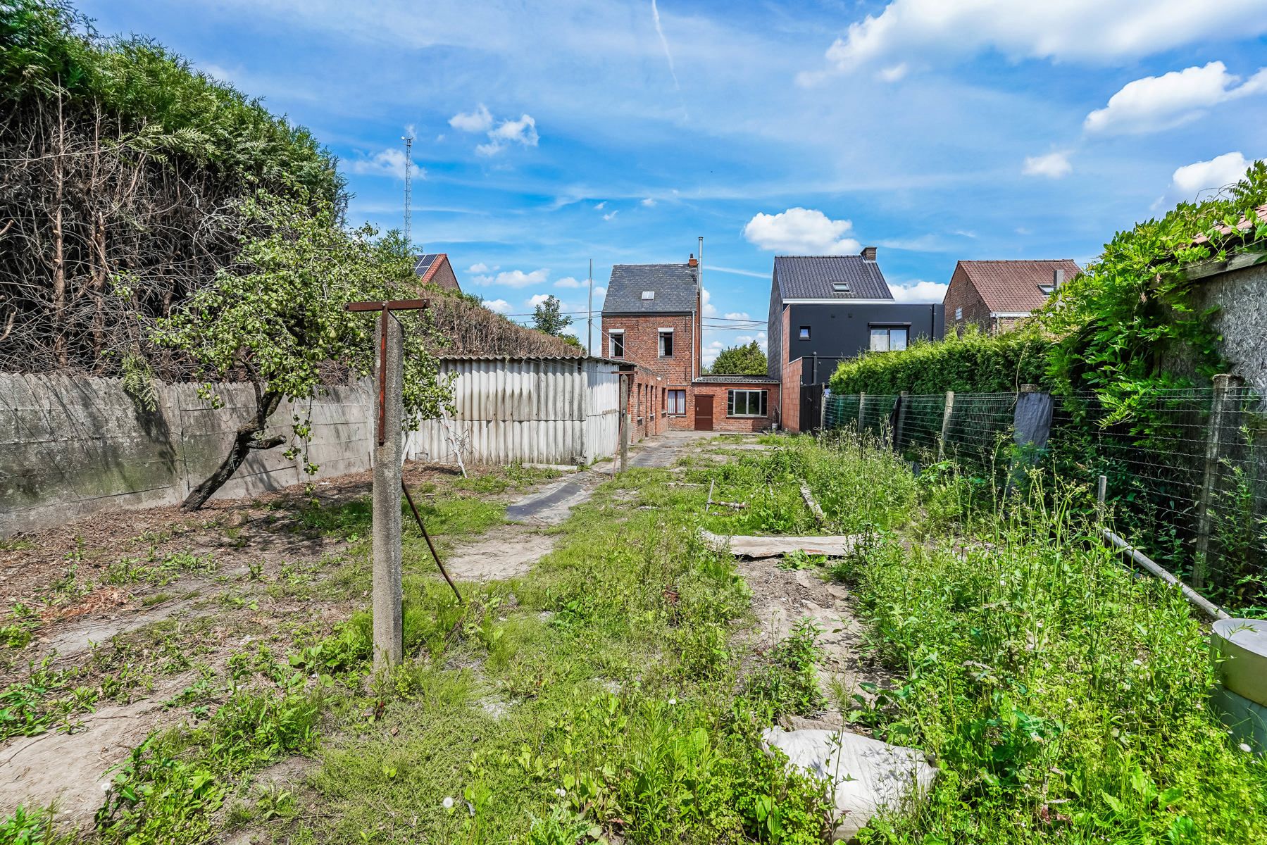 Rustig gelegen, te renoveren gesloten bebouwing te Londerzeel foto 26