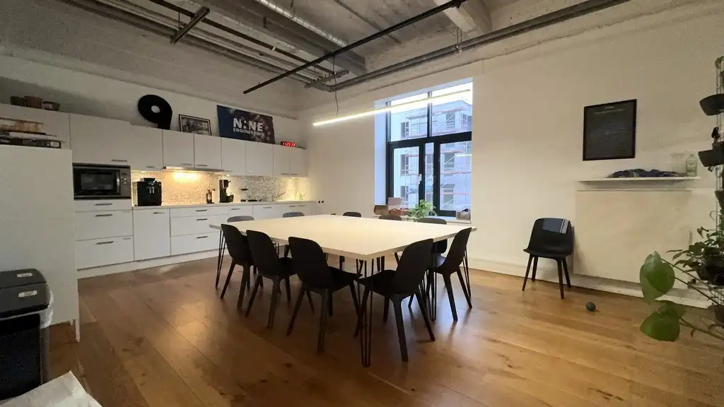 Loftkantoor te huur in Handelsdokcenter aan Stapelplein in Gent foto 10