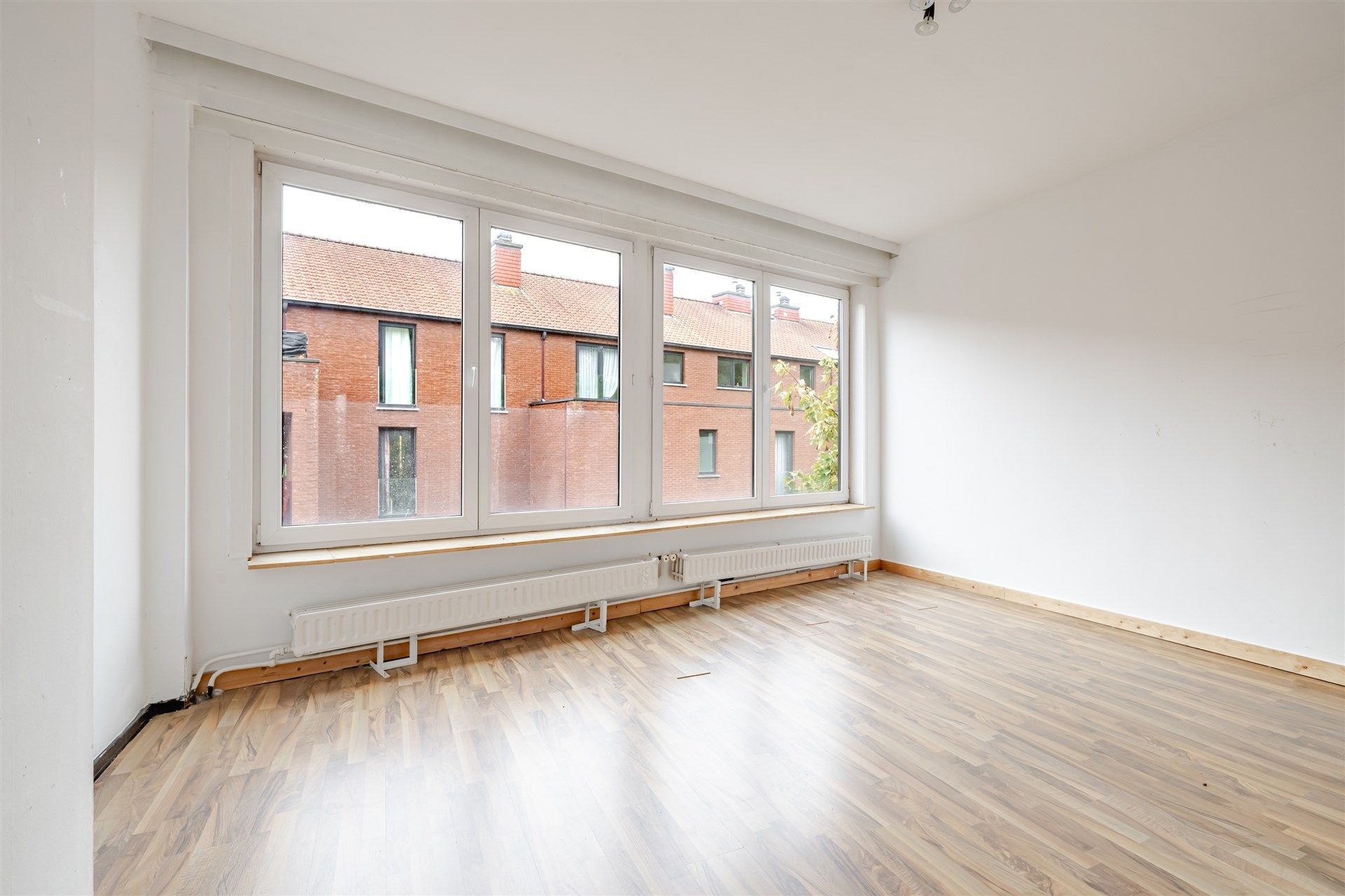 Ruime stadswoning met 4 slaapkamers en tuin foto 7