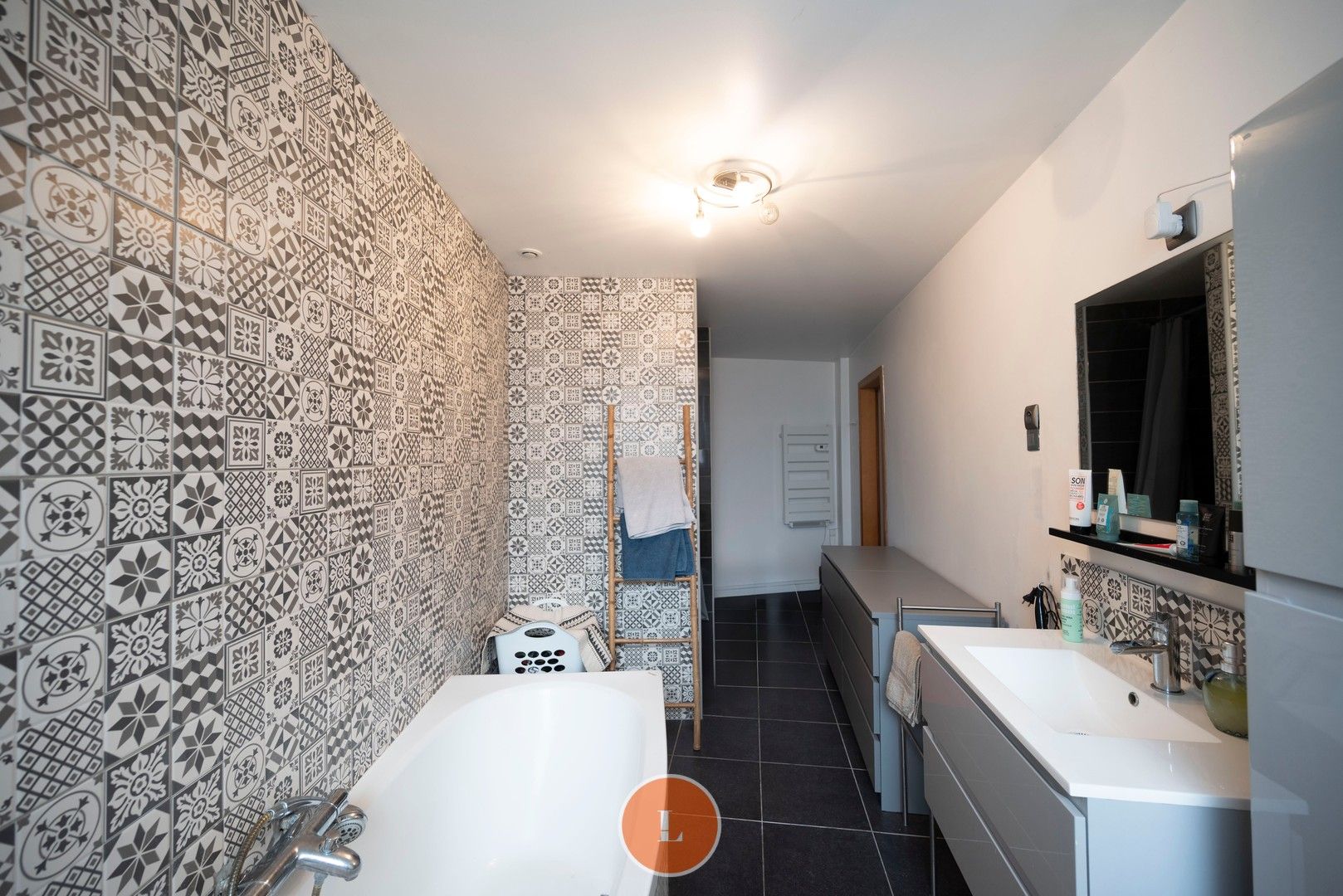 Woning met 4 slaapkamers en garage te koop in Menen foto 10