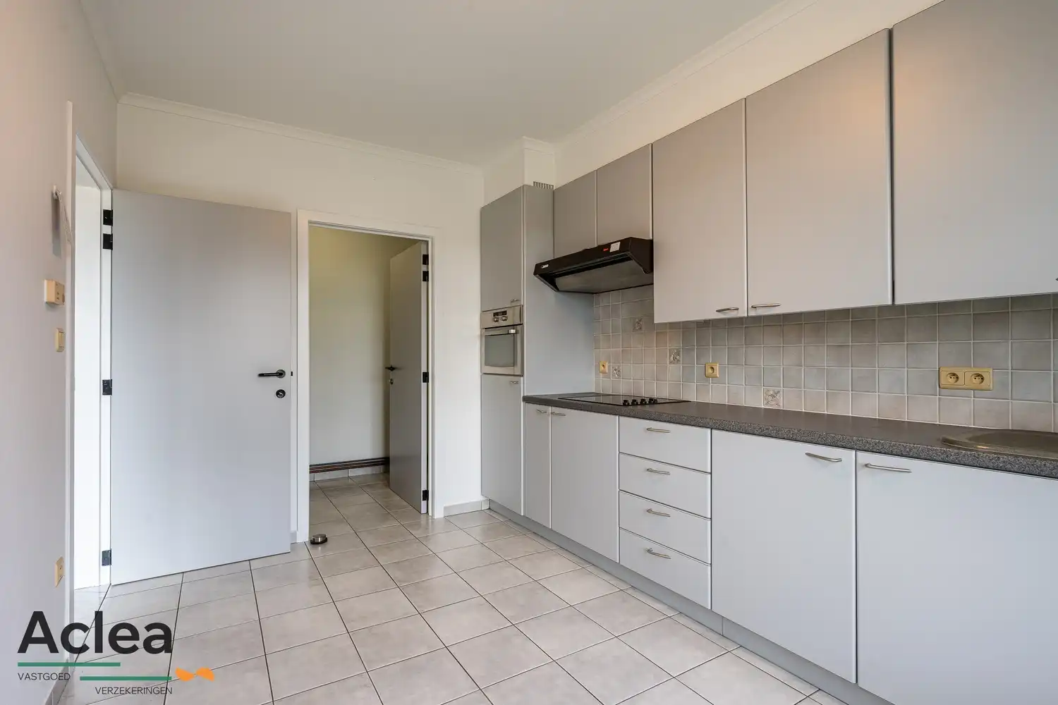 Ruim instapklaar appartement met 2 terrassen foto 11
