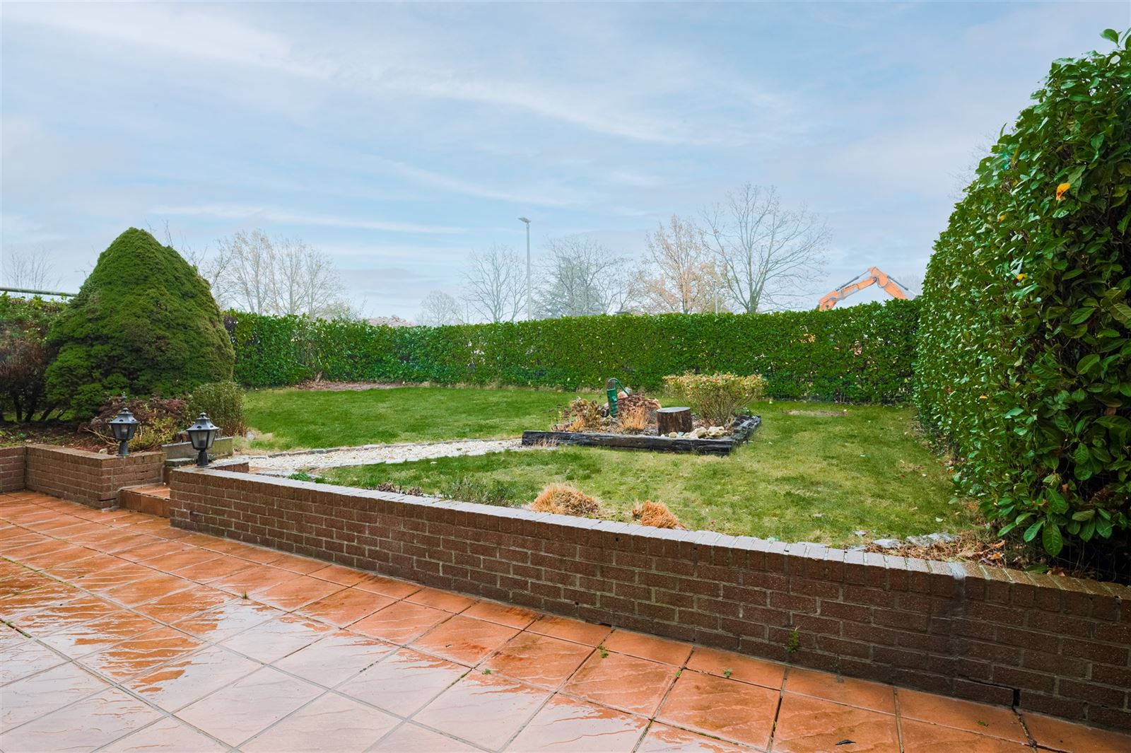 Gezellige gerenoveerde woning in een rustige wijk, met ruime tuin en garage foto 13