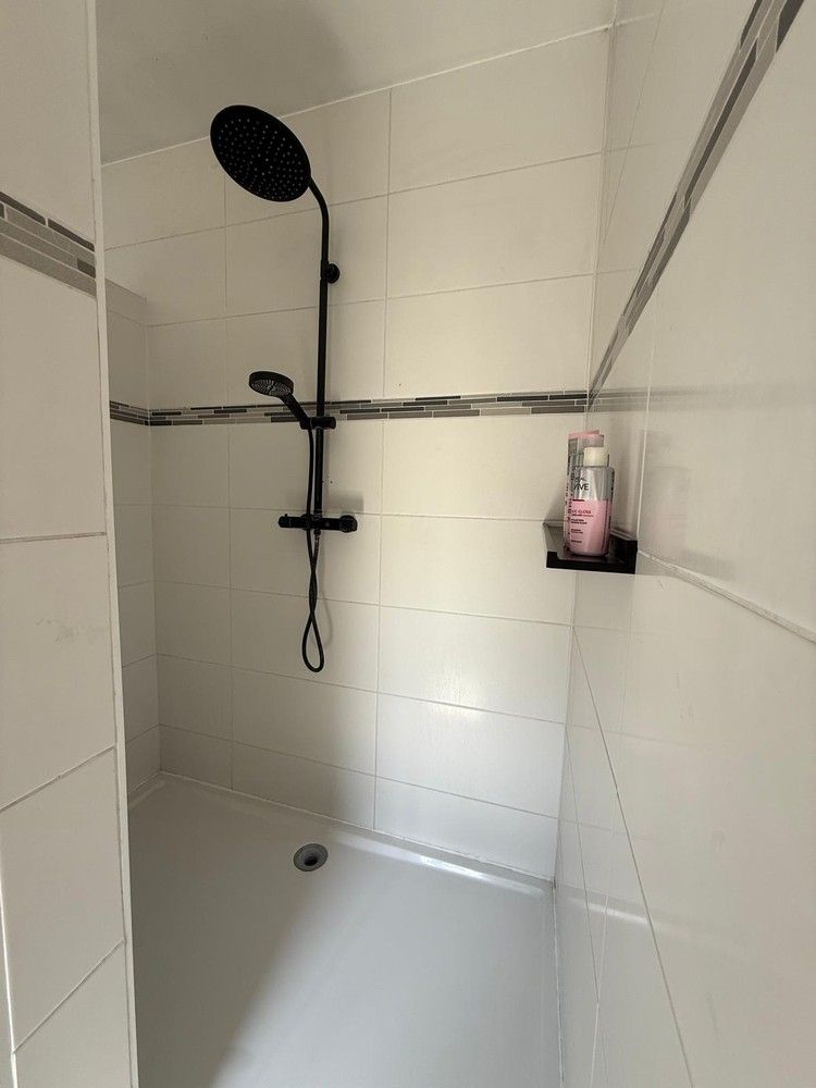 Moderne split-level woning met ruime tuin in Maasmechelen foto 17