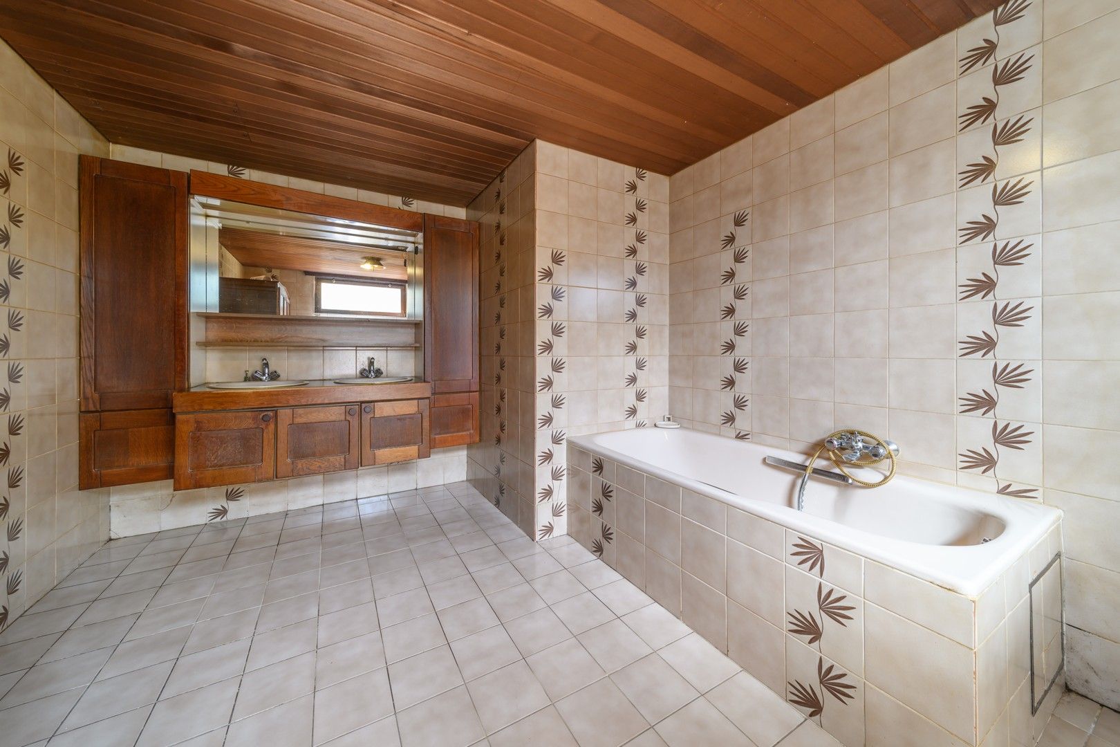 Te renoveren karaktervolle woning te Ternat foto 12