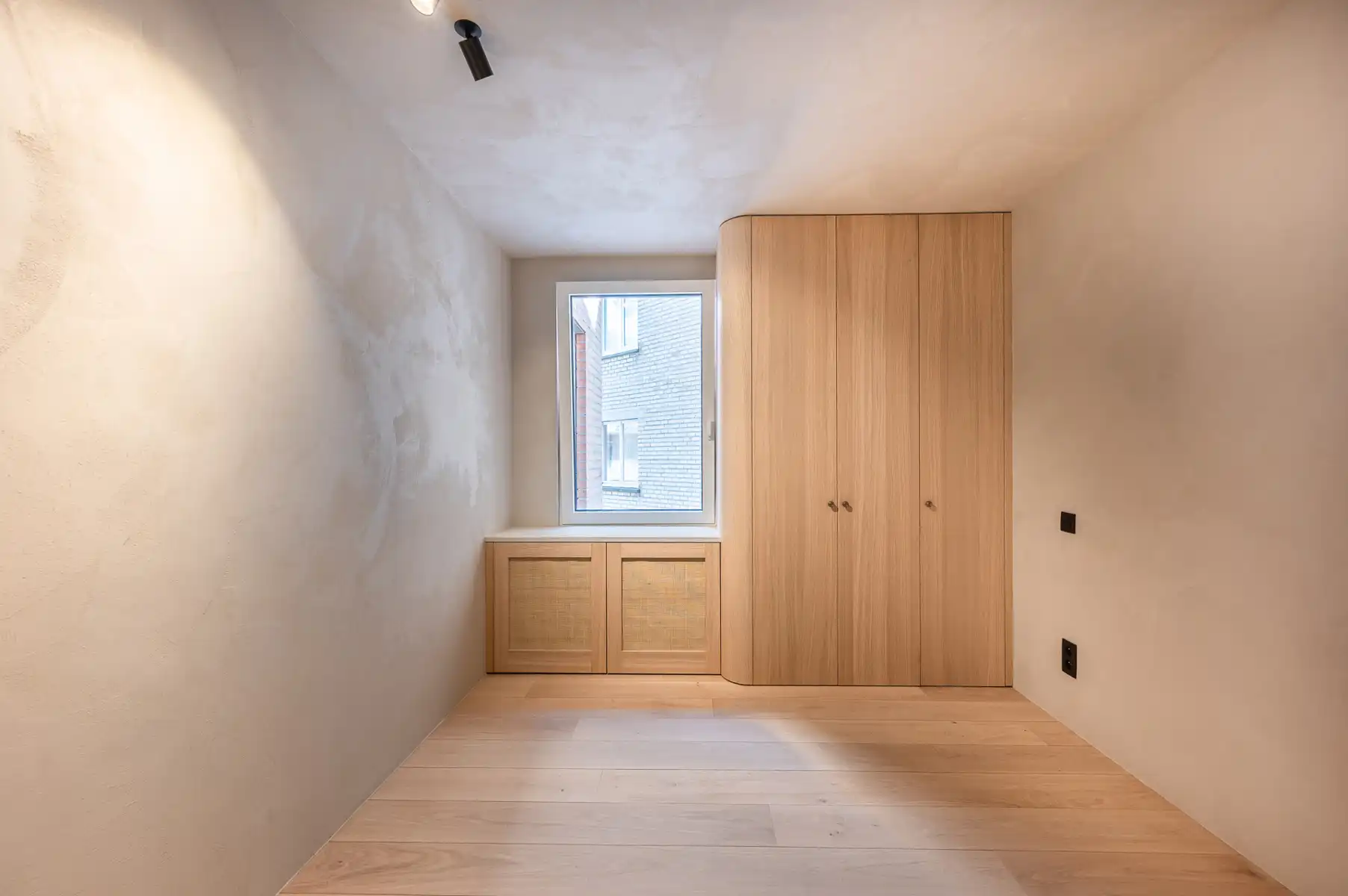 Tijdloos gerenoveerd appartement met zijdelings zeezicht  foto 20