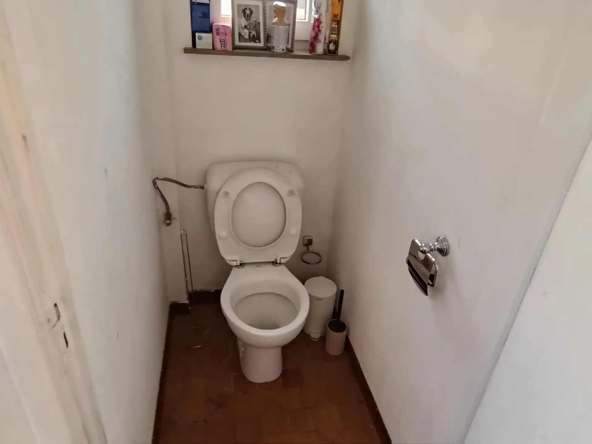 Woning met 2 slaapkamers, garage, terras en tuin foto 8