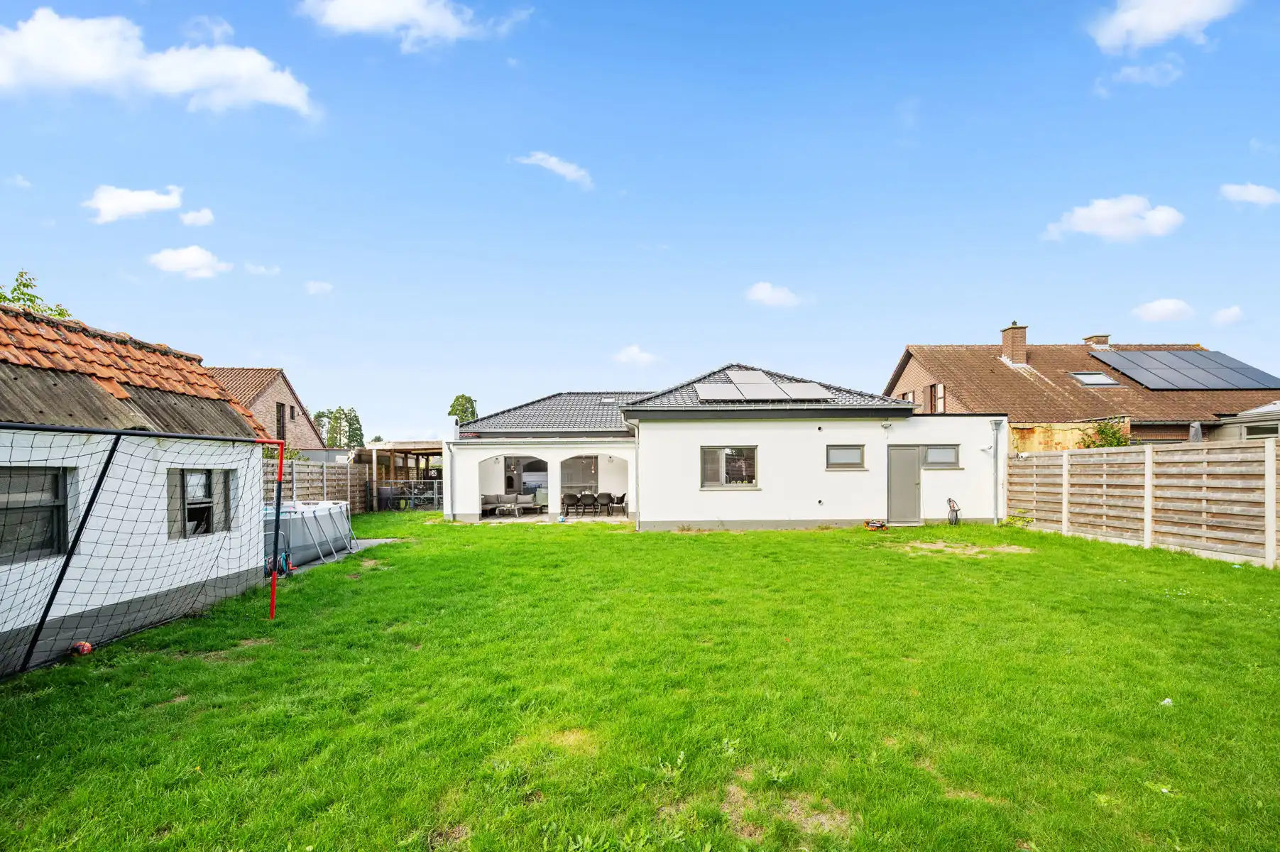 Interessante gerenoveerde woning te HOUTVENNE foto 21